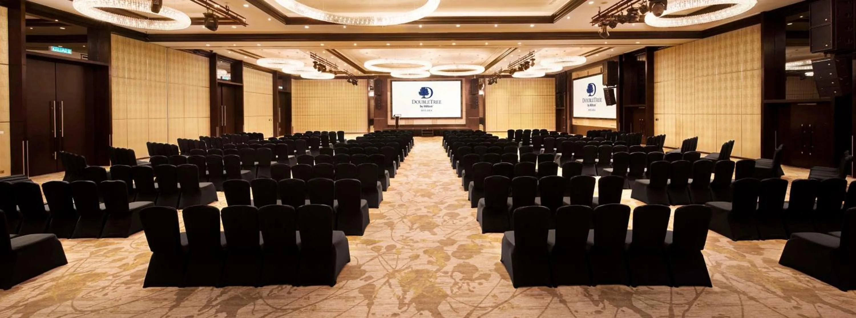 Meeting/conference room in DoubleTree by Hilton Melaka
