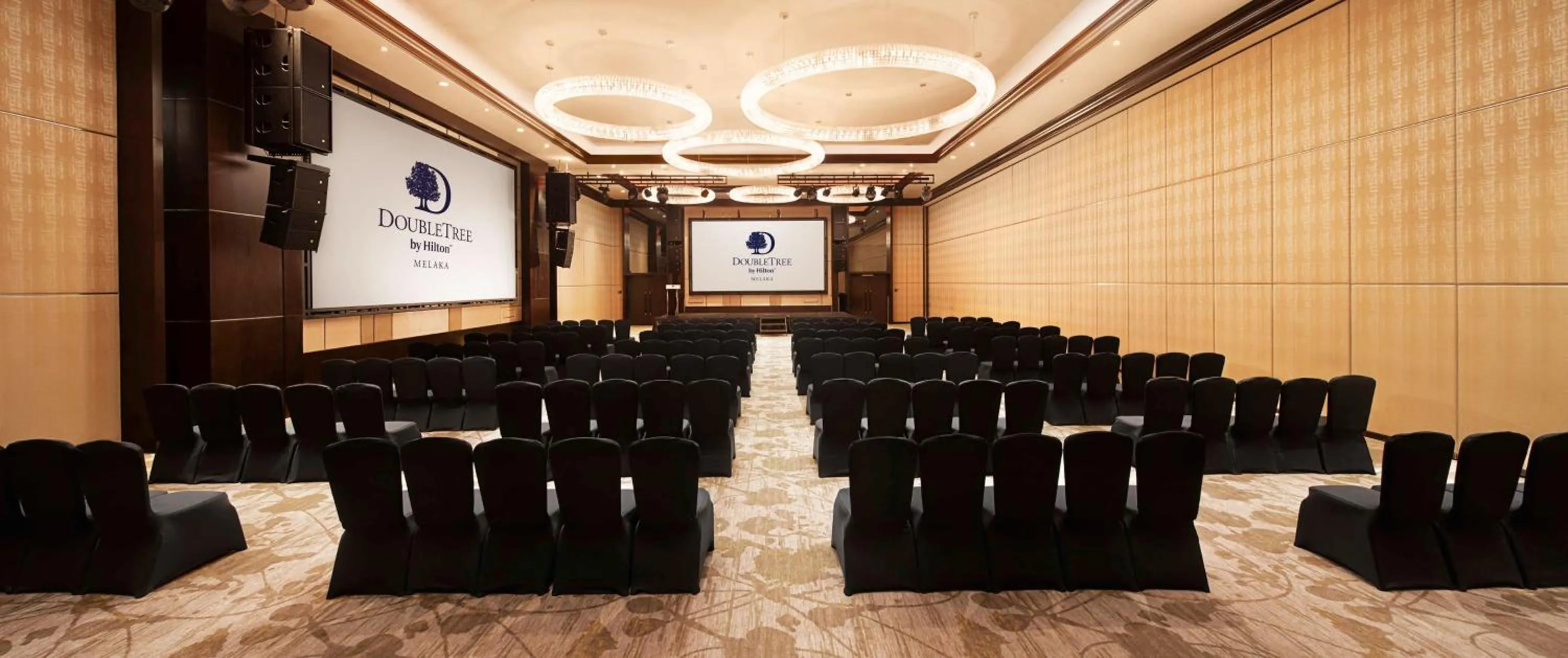 Meeting/conference room in DoubleTree by Hilton Melaka
