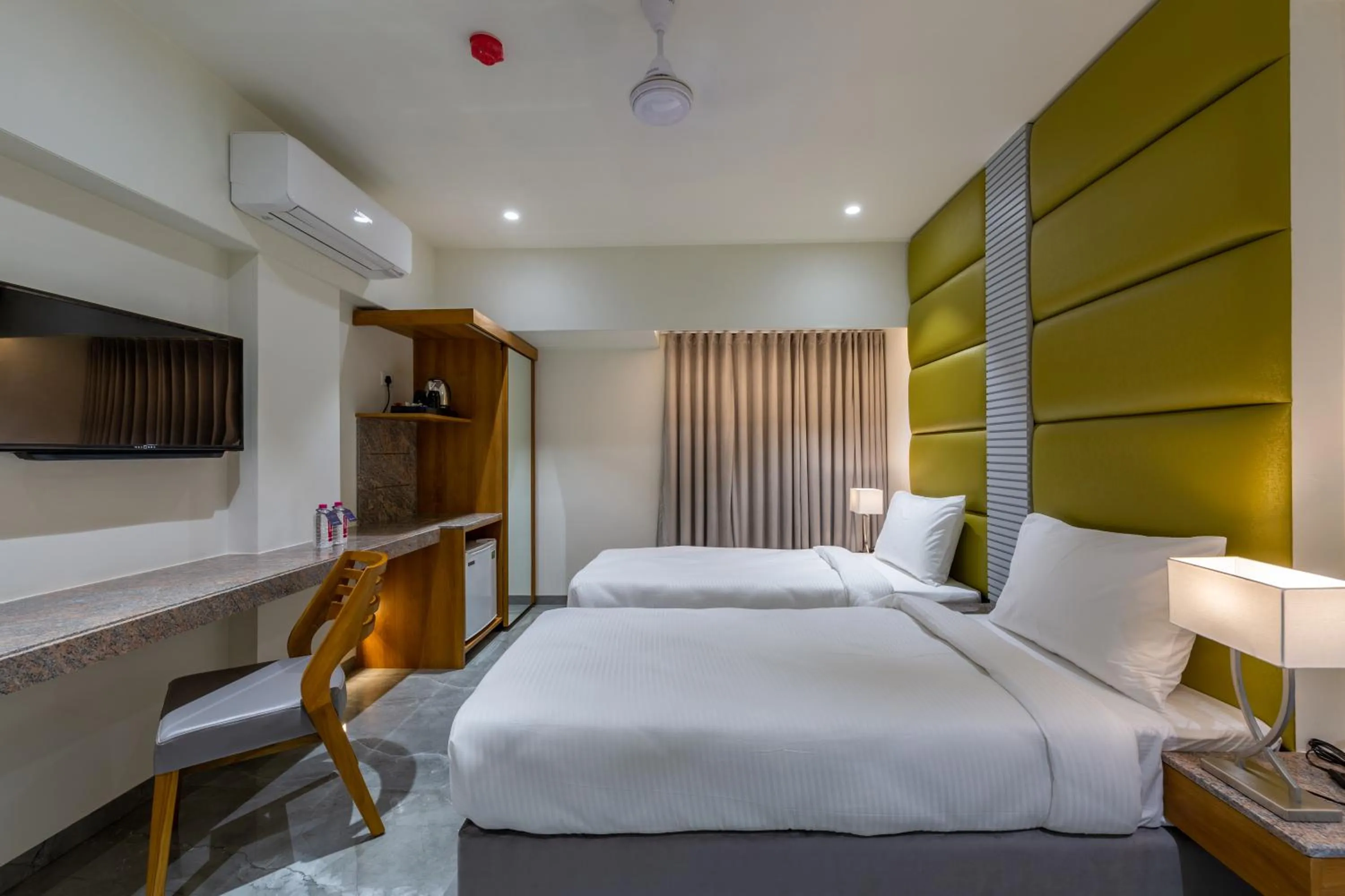 Bed in Hotel Nalanda