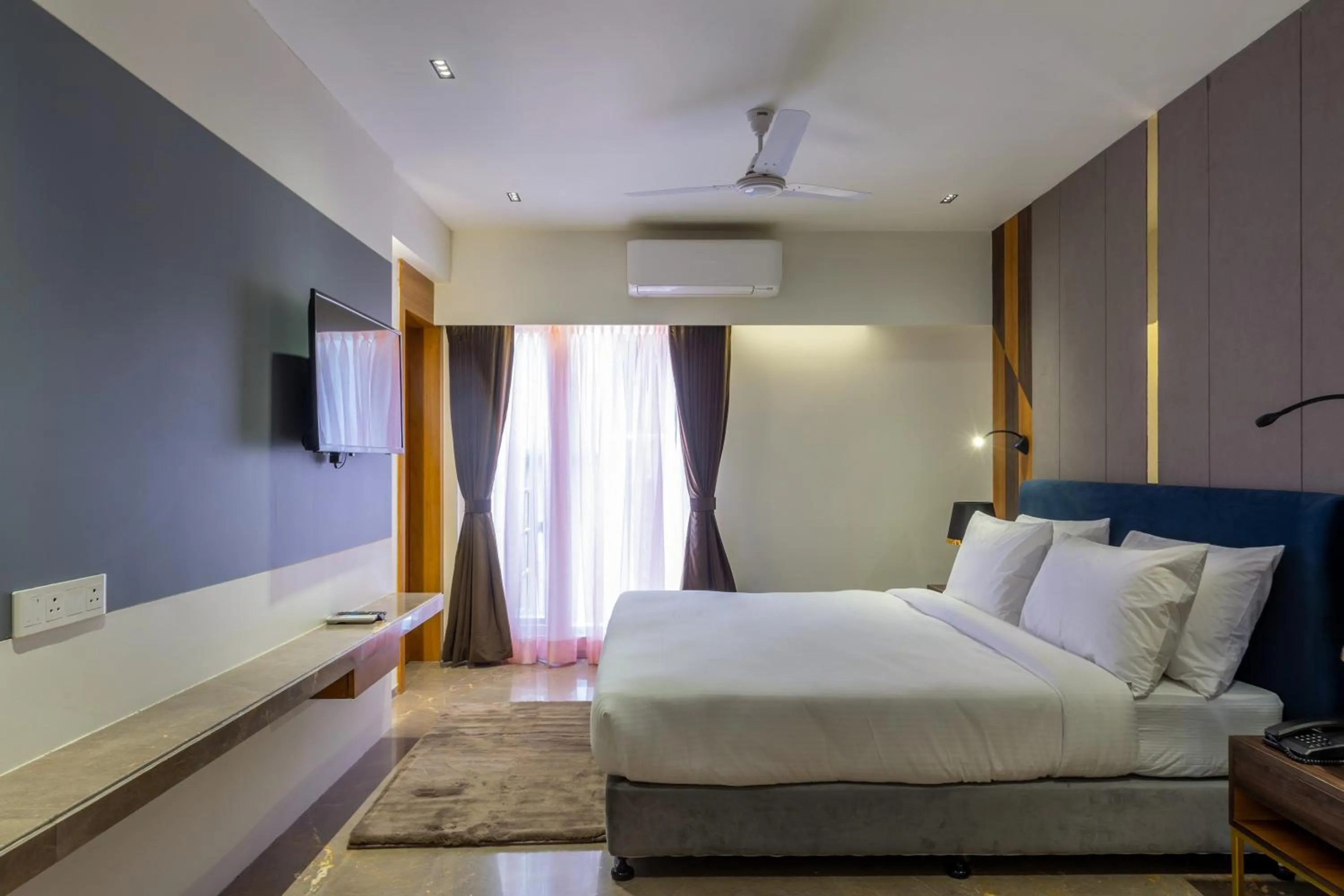 Bed in Hotel Nalanda