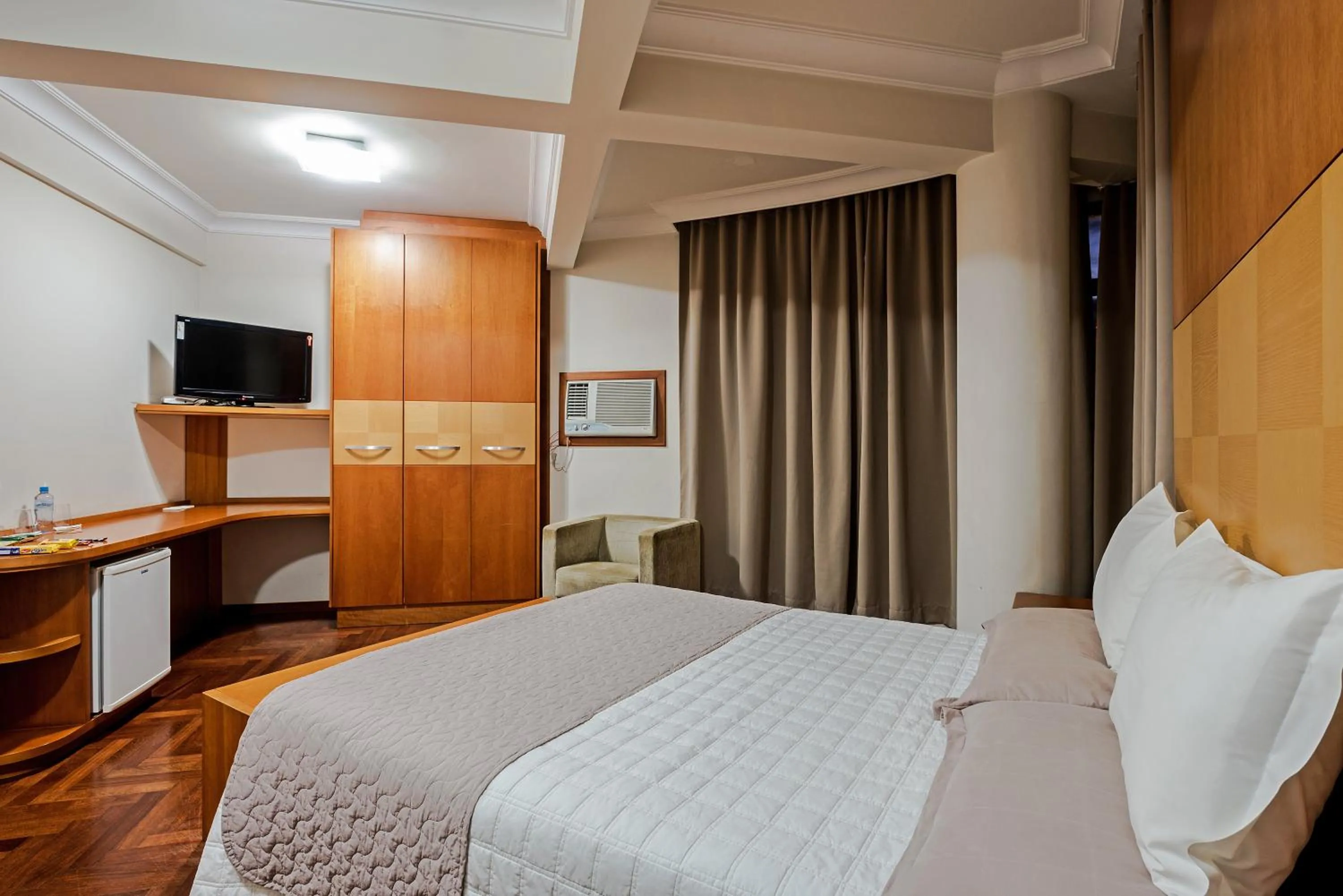 Bed in Astron Ponta Grossa Plaza by Nobile