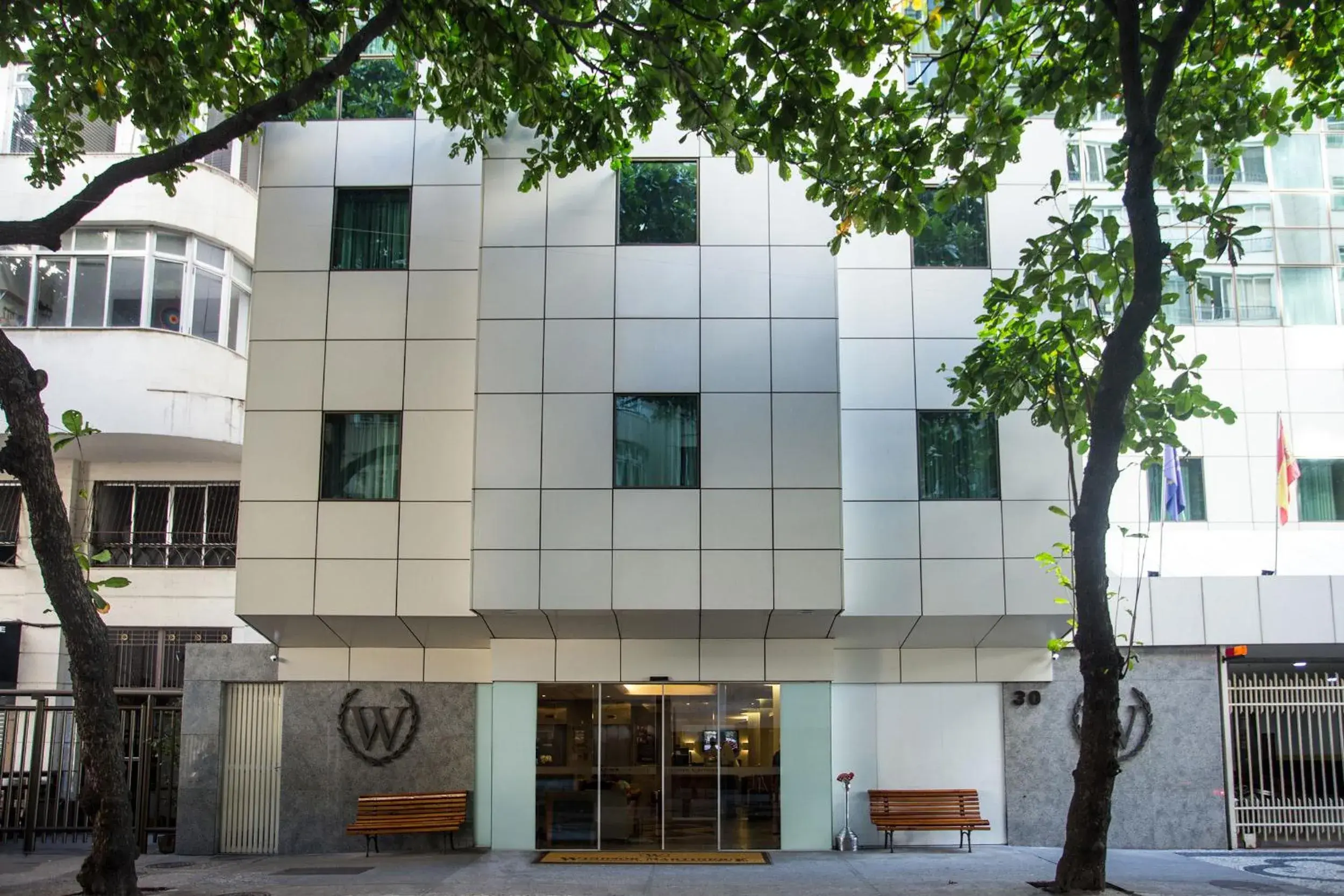 Facade/entrance in Windsor Martinique Copacabana Facade/entrance in Windsor Martinique Copacabana