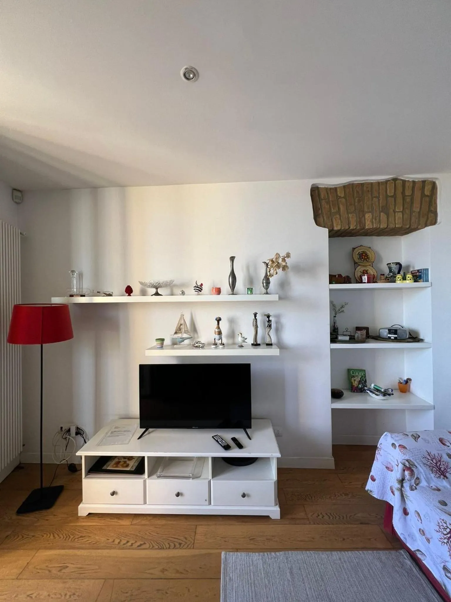 TV and multimedia in Miramare