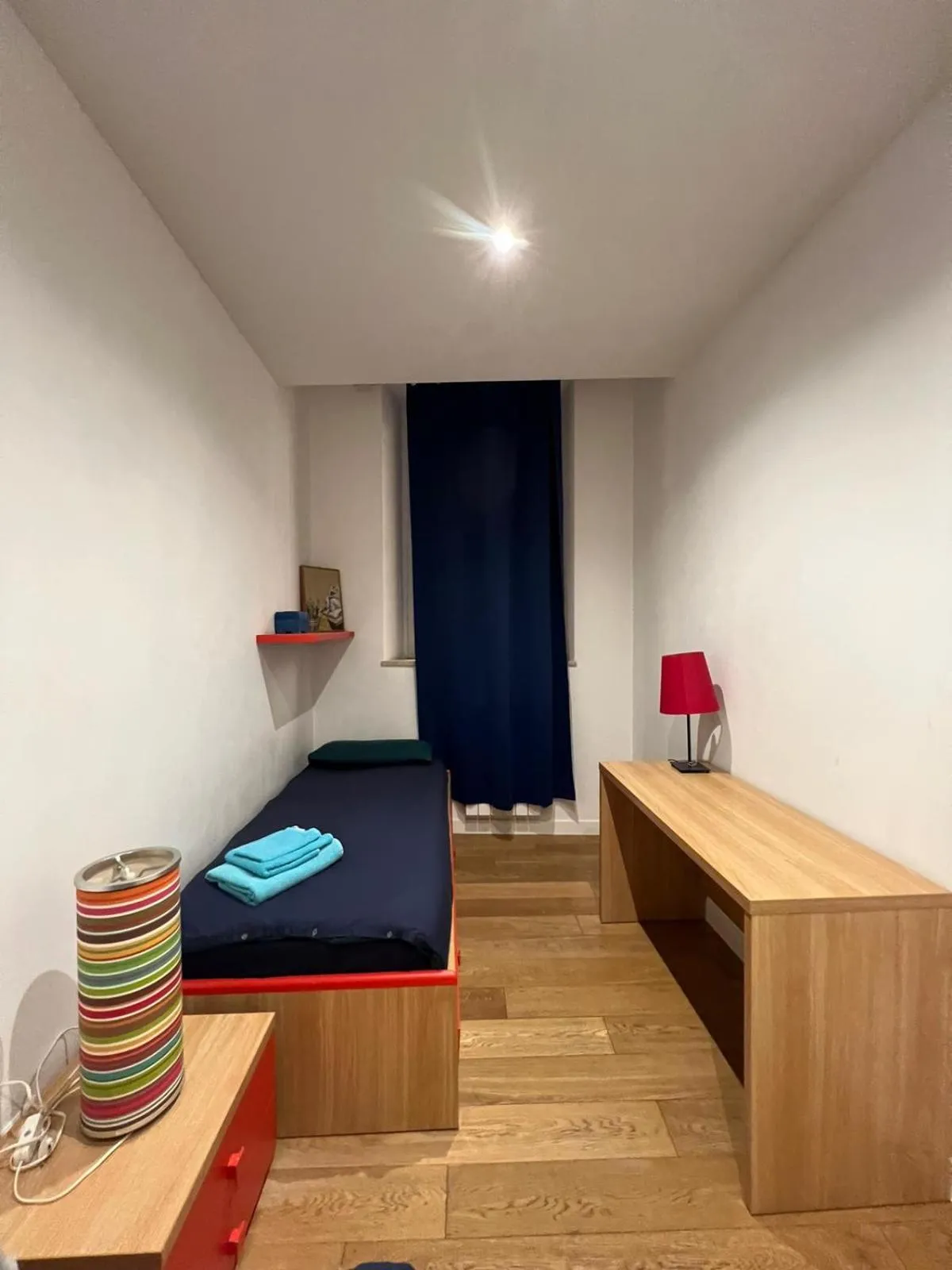 Bedroom, Bed in Miramare