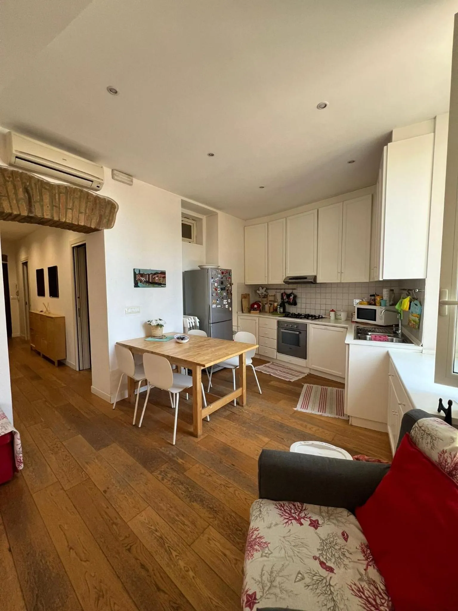 Kitchen or kitchenette in Miramare