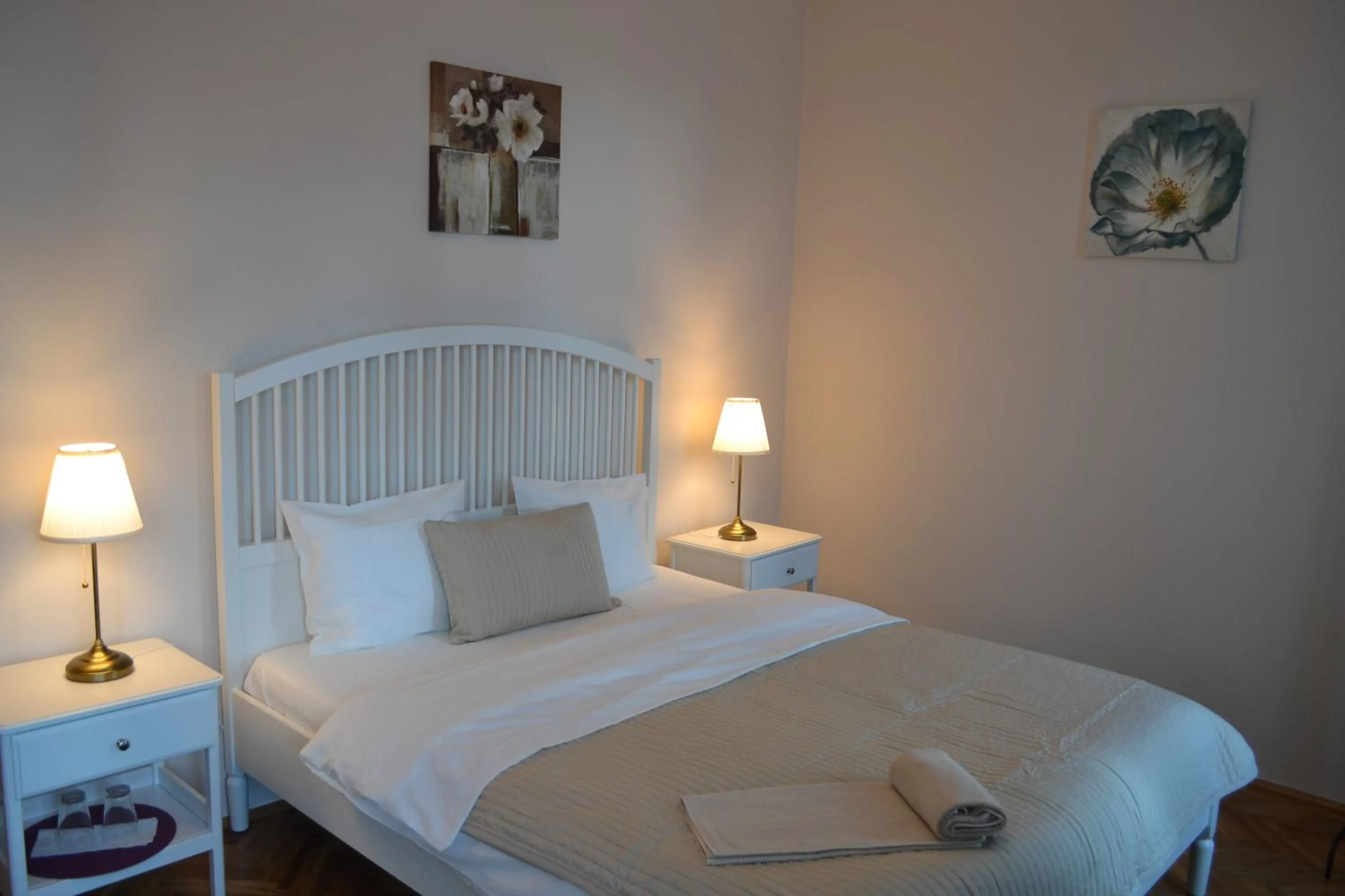 Photo of the whole room, Bed in Casa Krone - Piața Sfatului