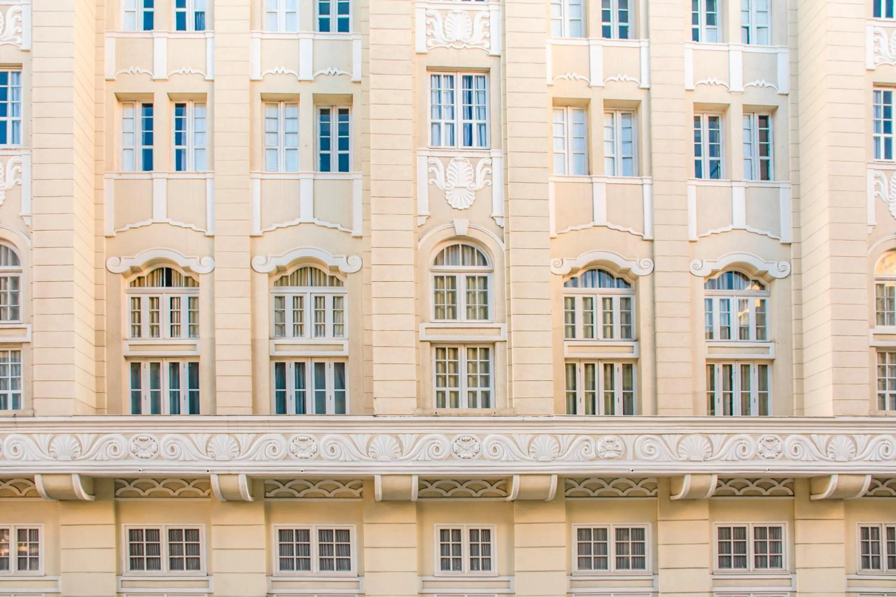 Facade/entrance in Fera Palace Hotel