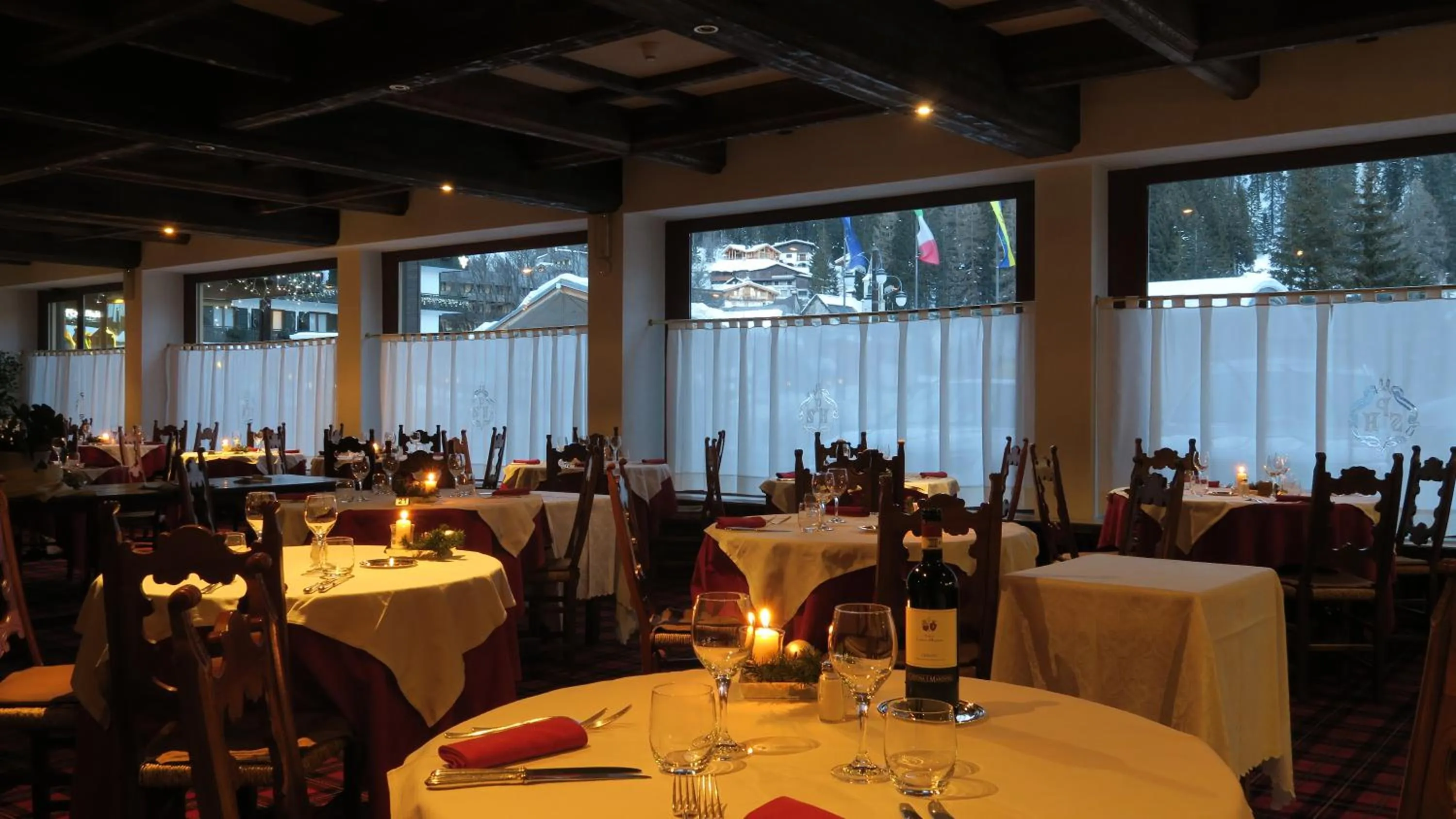 Restaurant/places to eat in Savoia Palace Hotel