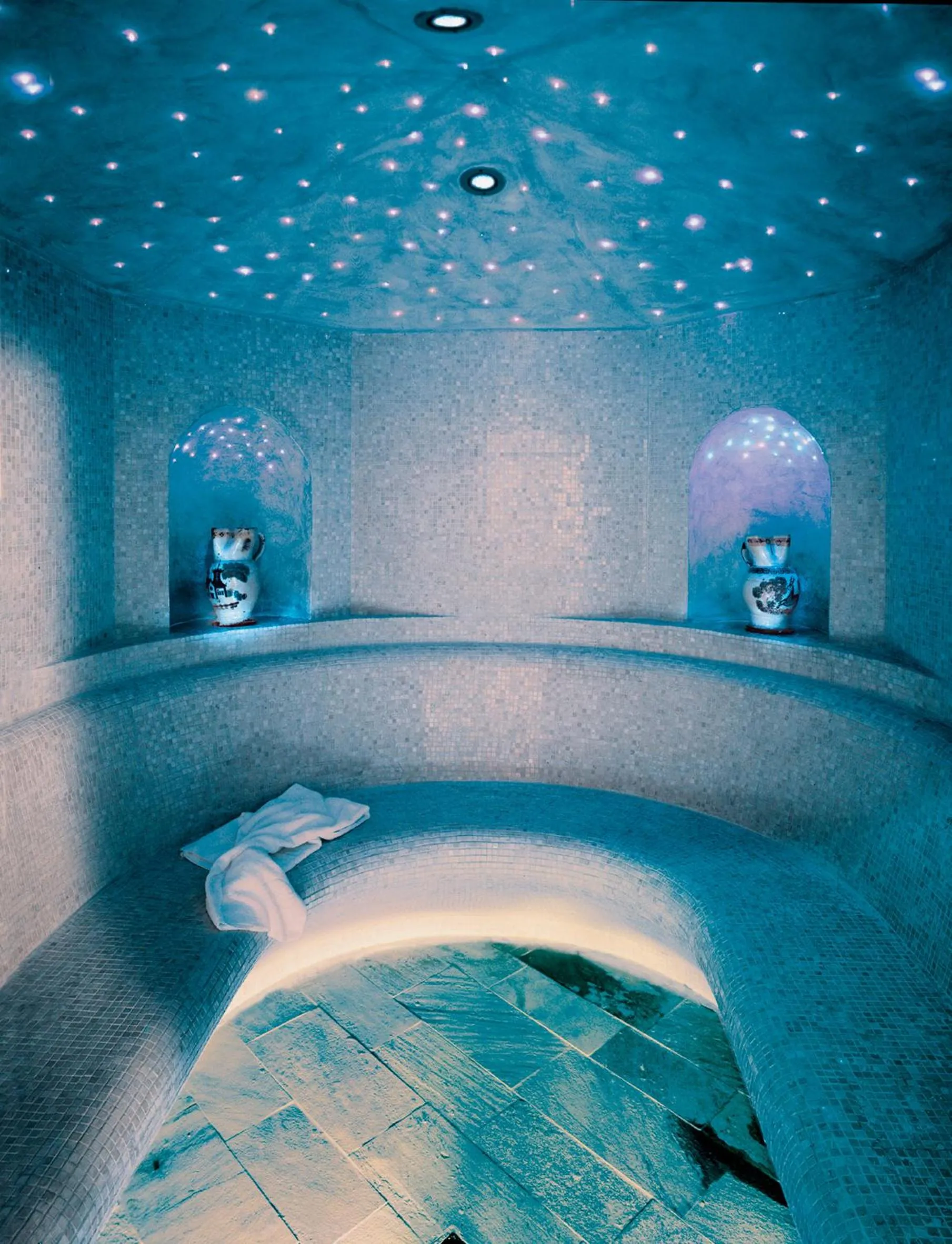 Steam room in Savoia Palace Hotel