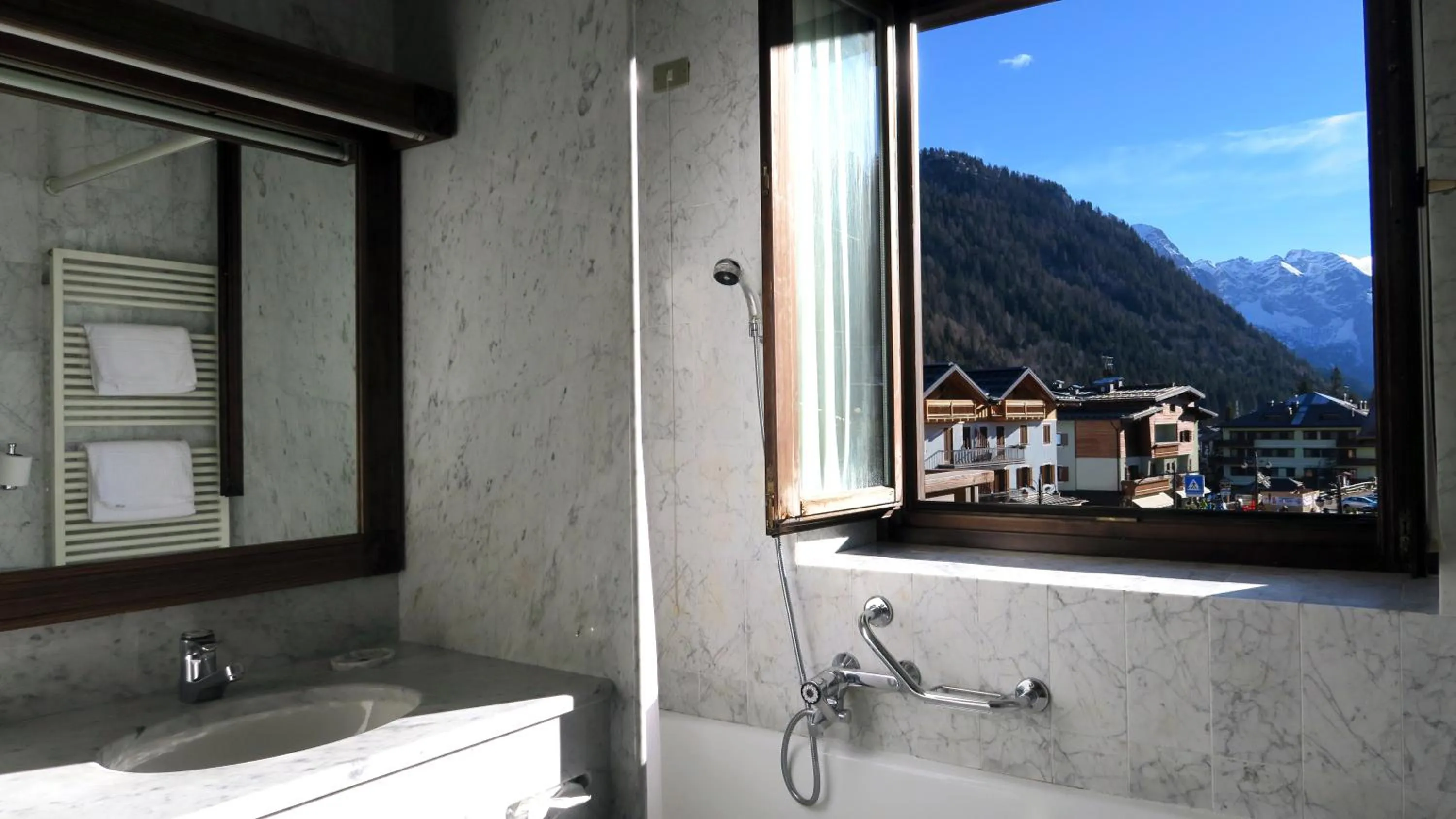 Toilet in Savoia Palace Hotel