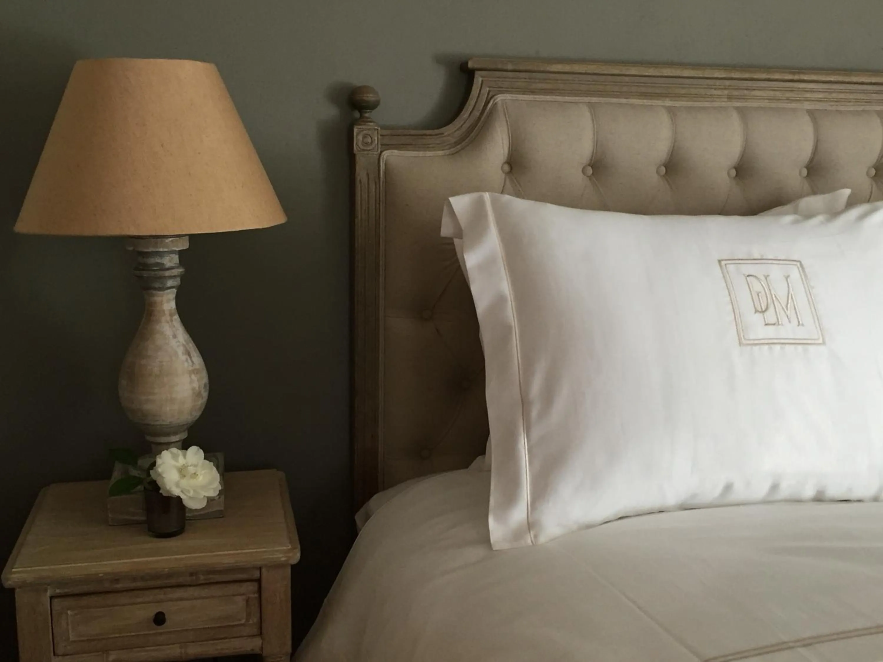 Bedroom, Bed in Domaine Les Martins - Gordes