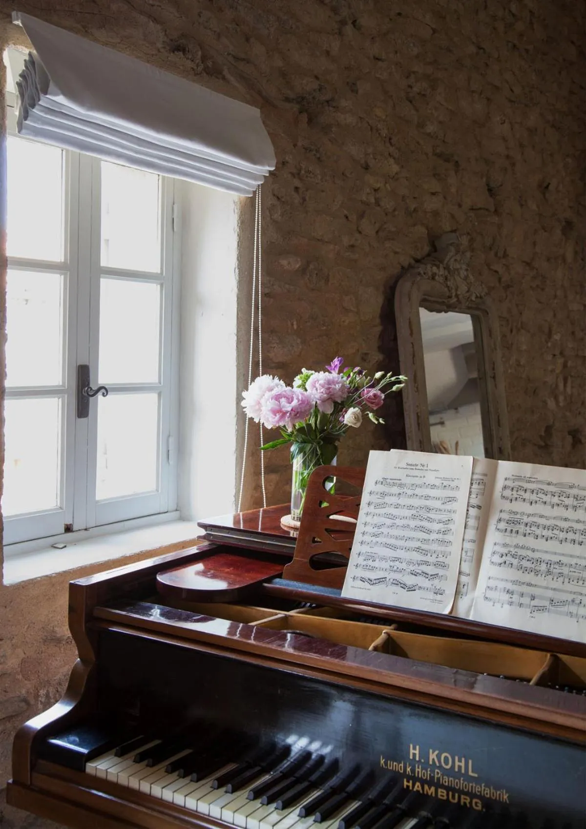 Decorative detail in Domaine Les Martins - Gordes