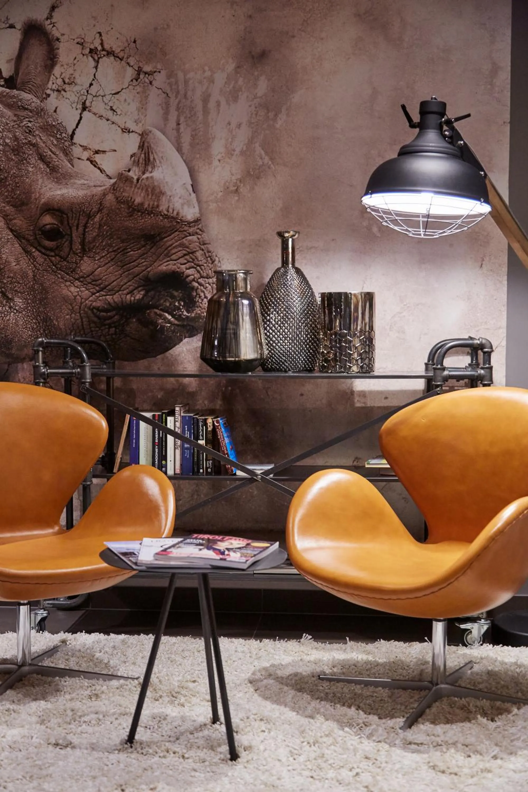 Communal lounge/ TV room in TWO TIMEZ - Boutique Hotel