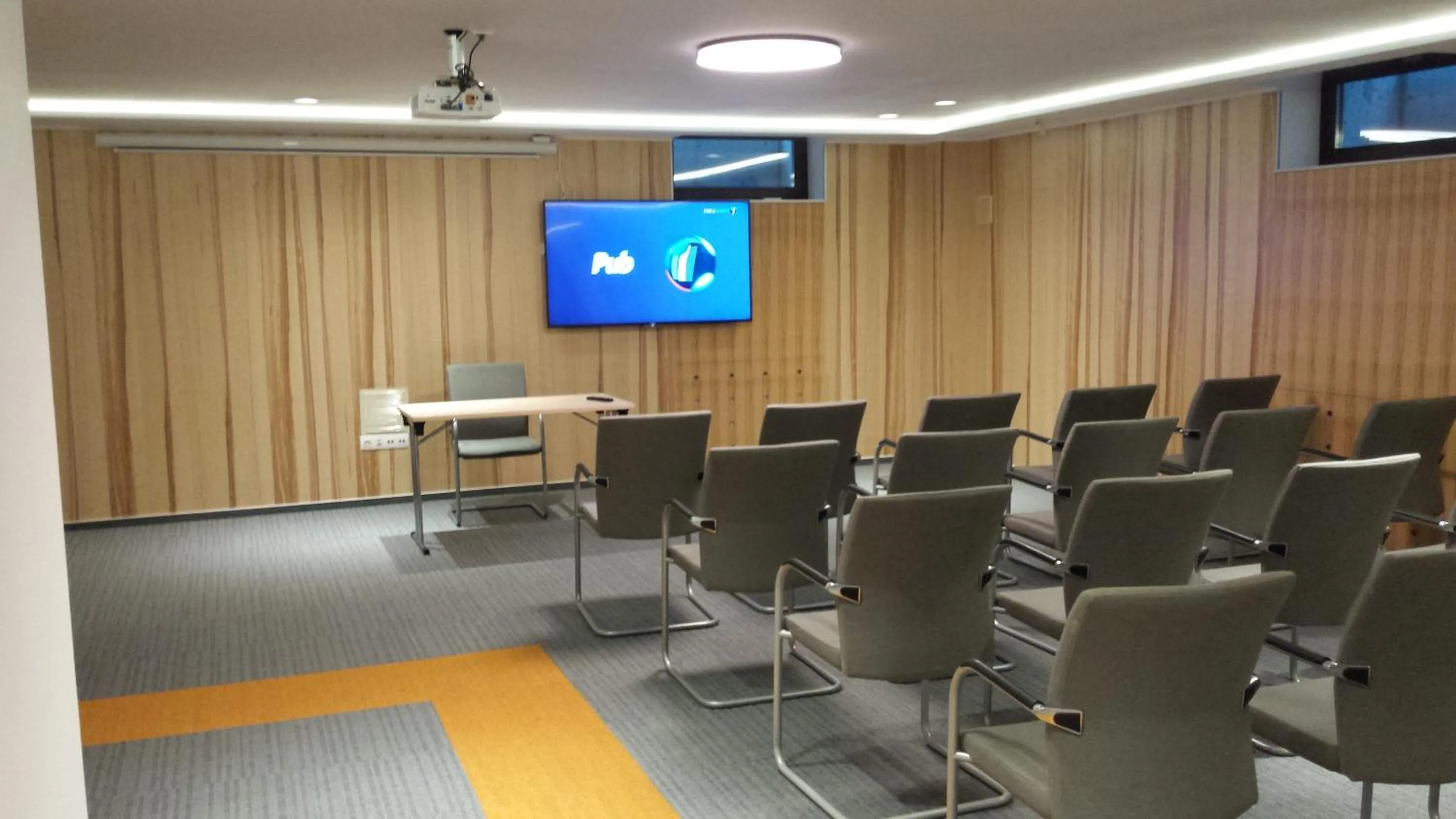 Property building in Cluj Business Class