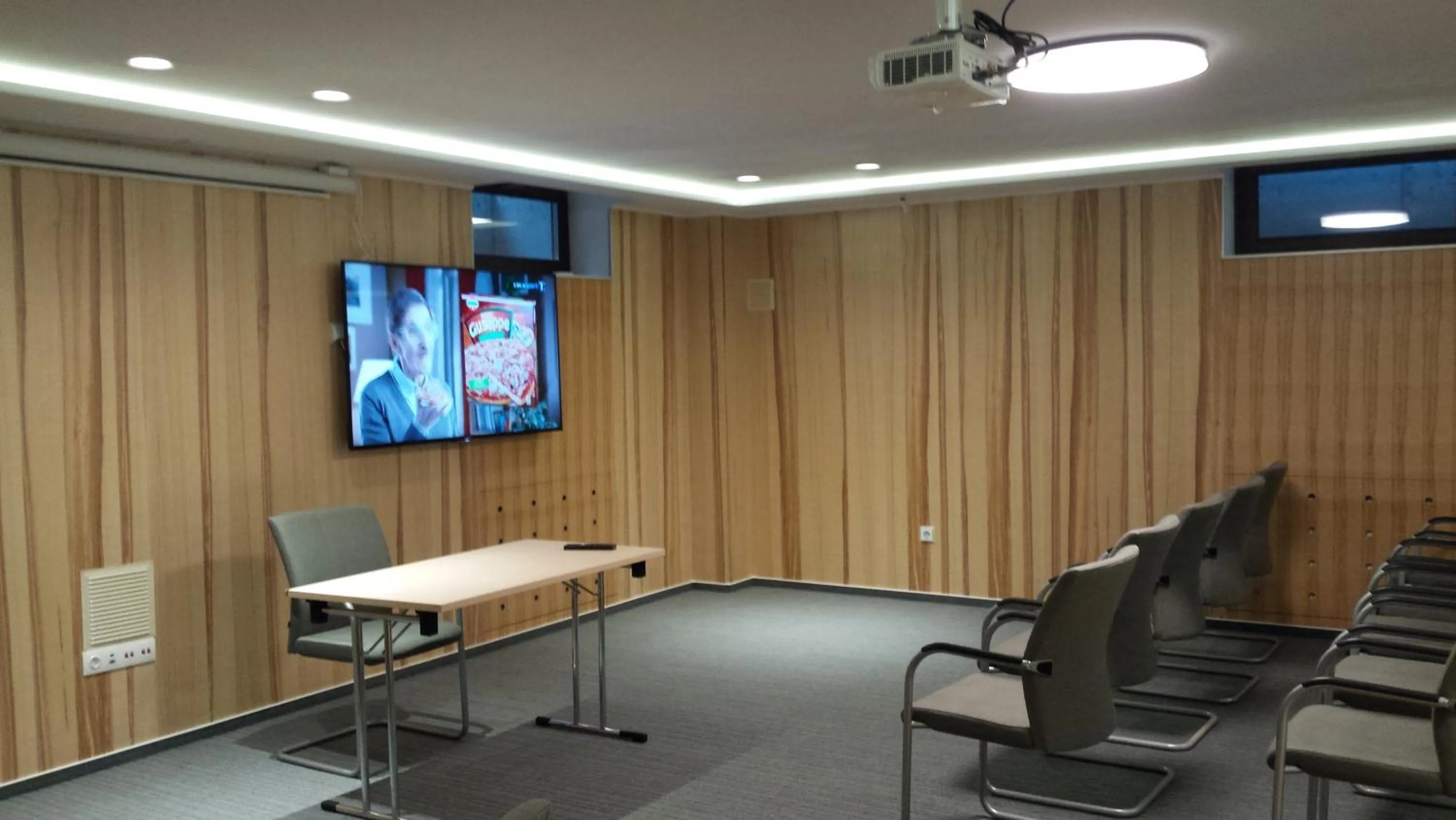 Property building in Cluj Business Class