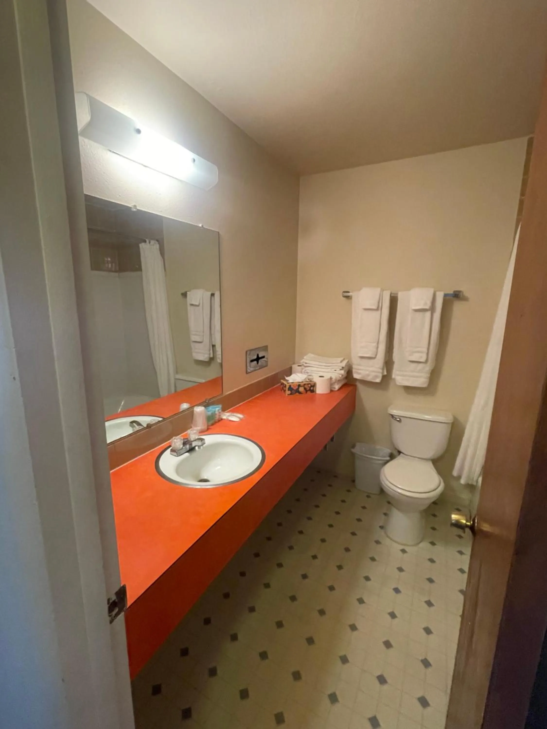 Rawlins Western Lodge