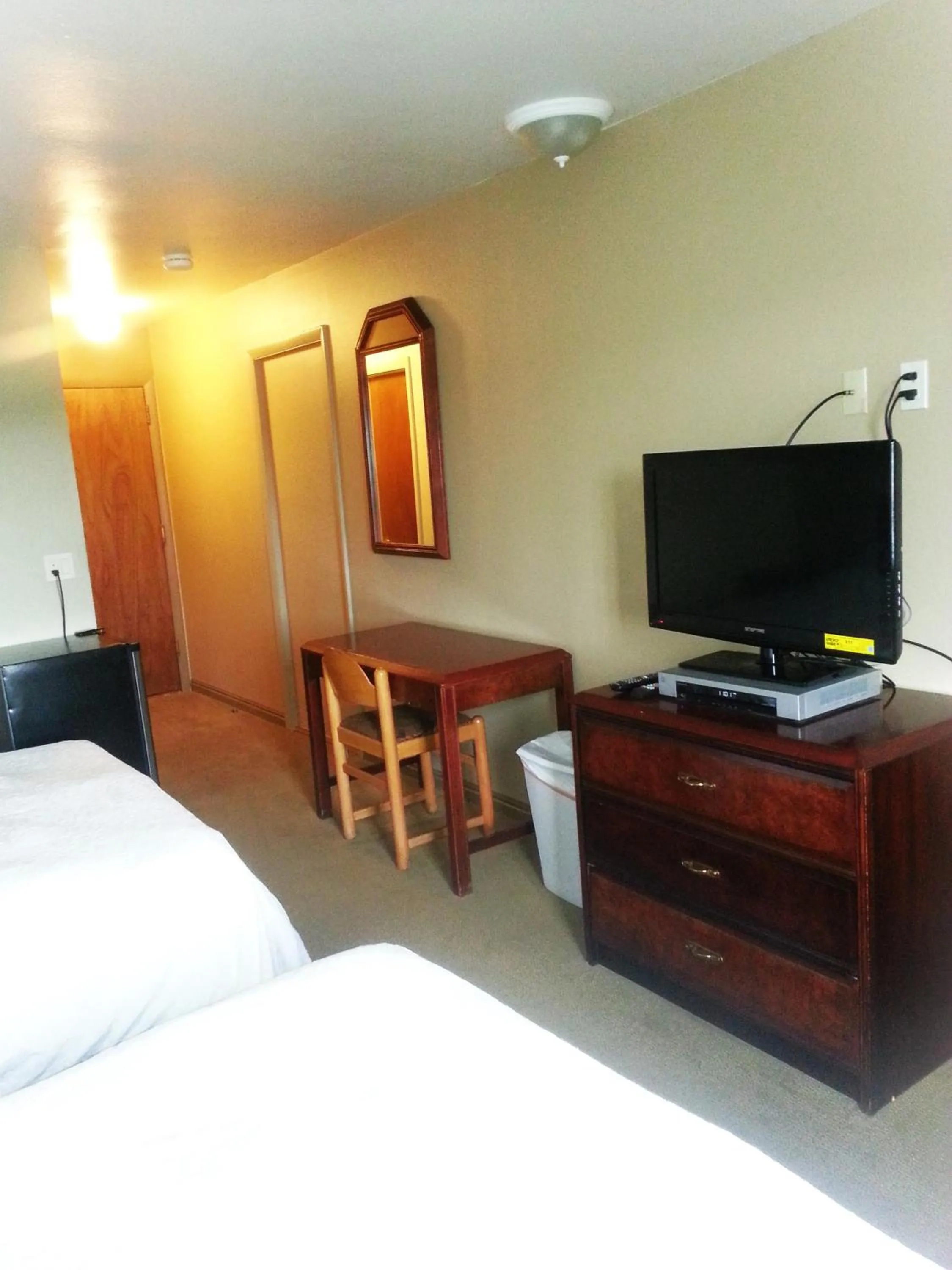 Rawlins Western Lodge