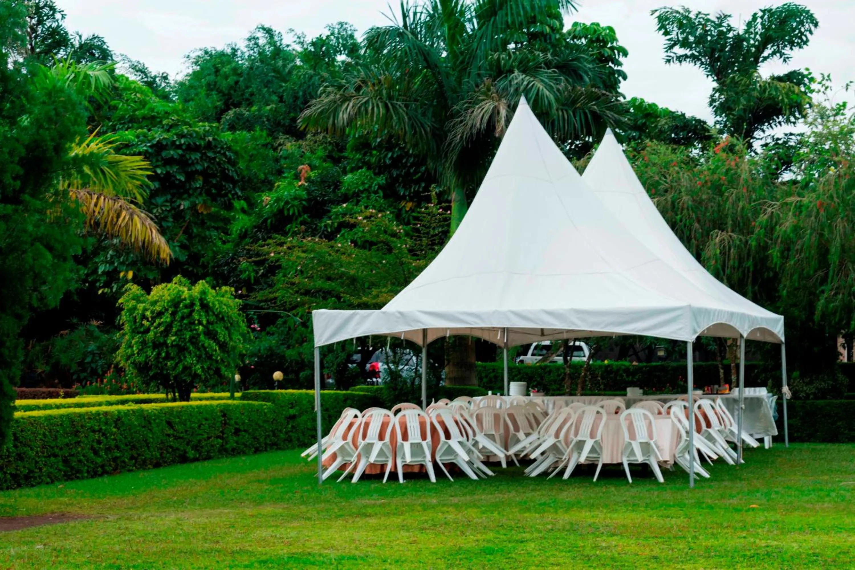 Garden in Kalya Courts Hotel Fort Portal