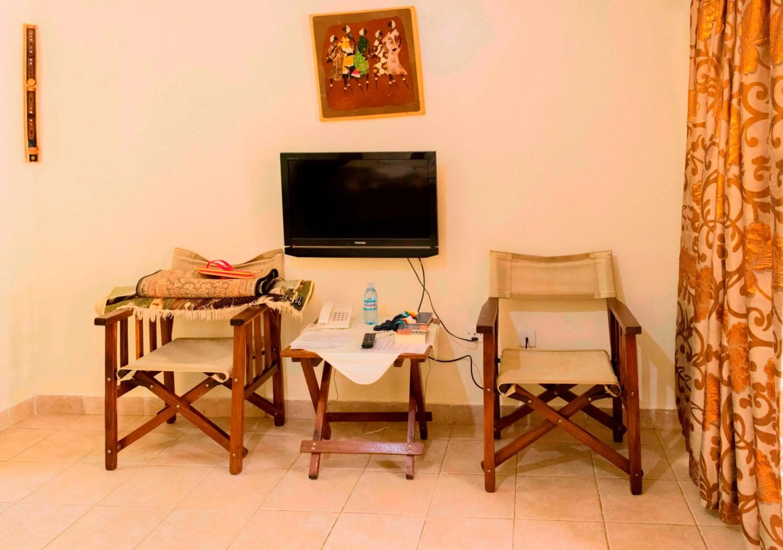 TV and multimedia in Kalya Courts Hotel Fort Portal