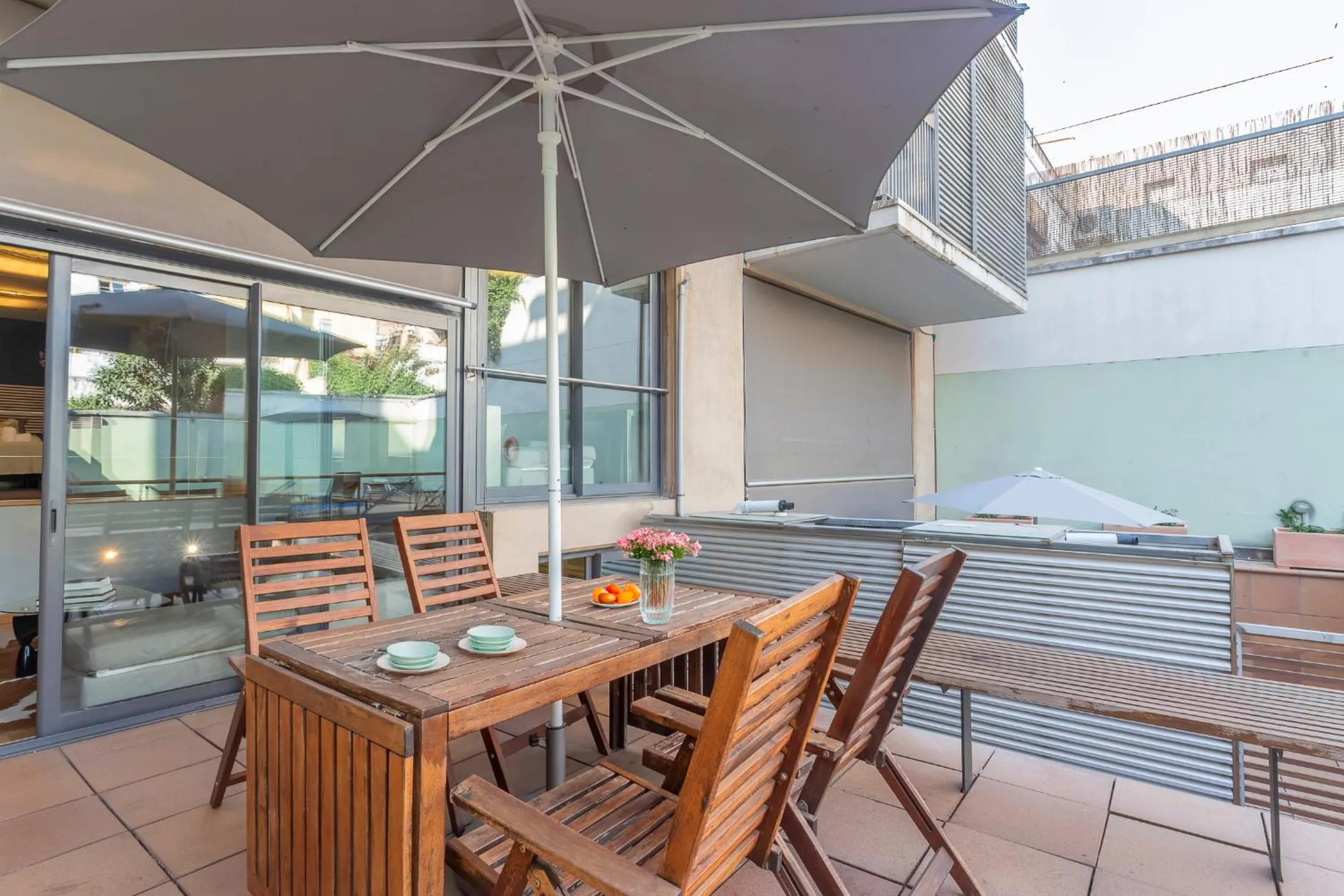 Balcony/Terrace in Apartment Barcelona Rentals - Gracia Pool Apartments Center