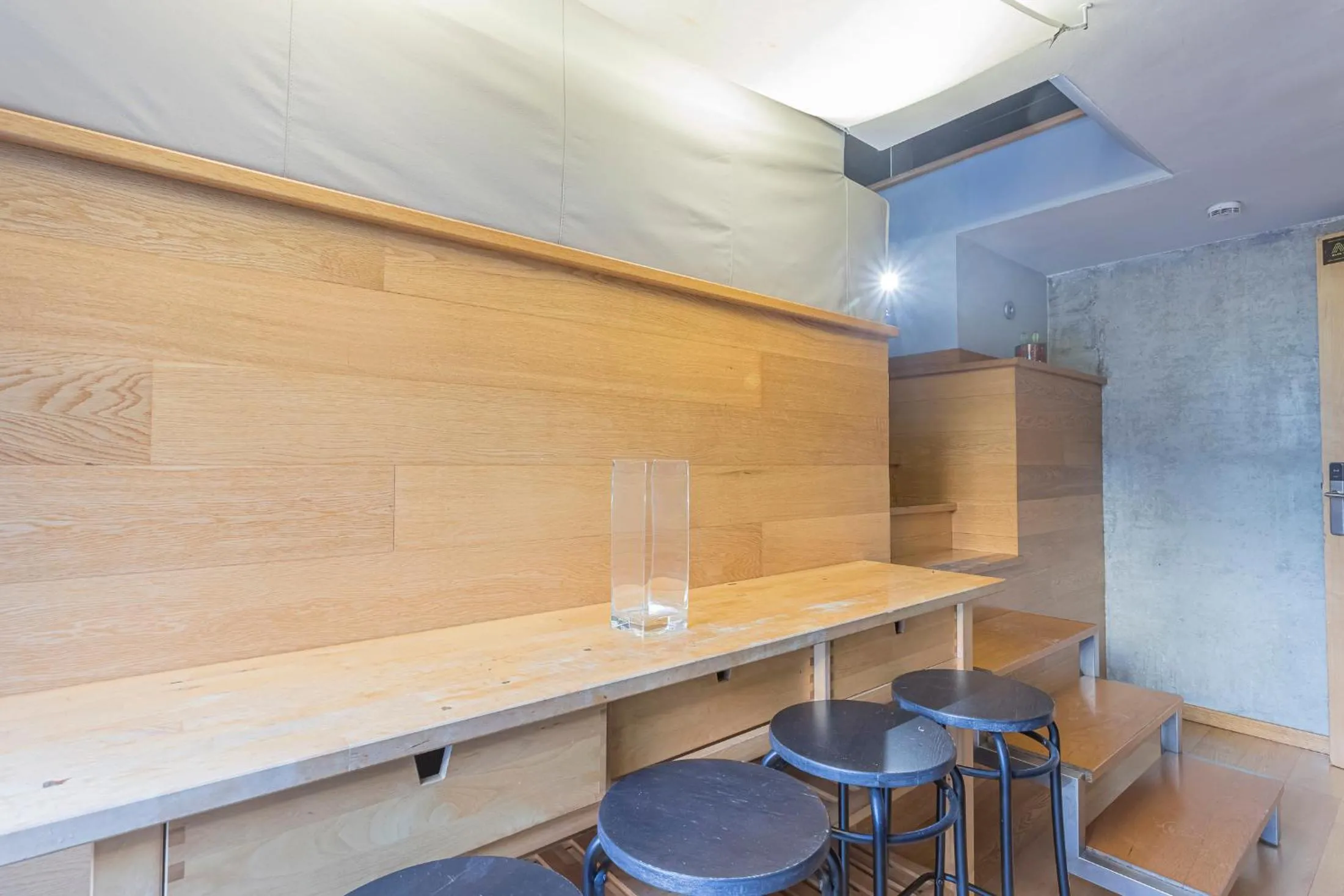 kitchen in Apartment Barcelona Rentals - Gracia Pool Apartments Center