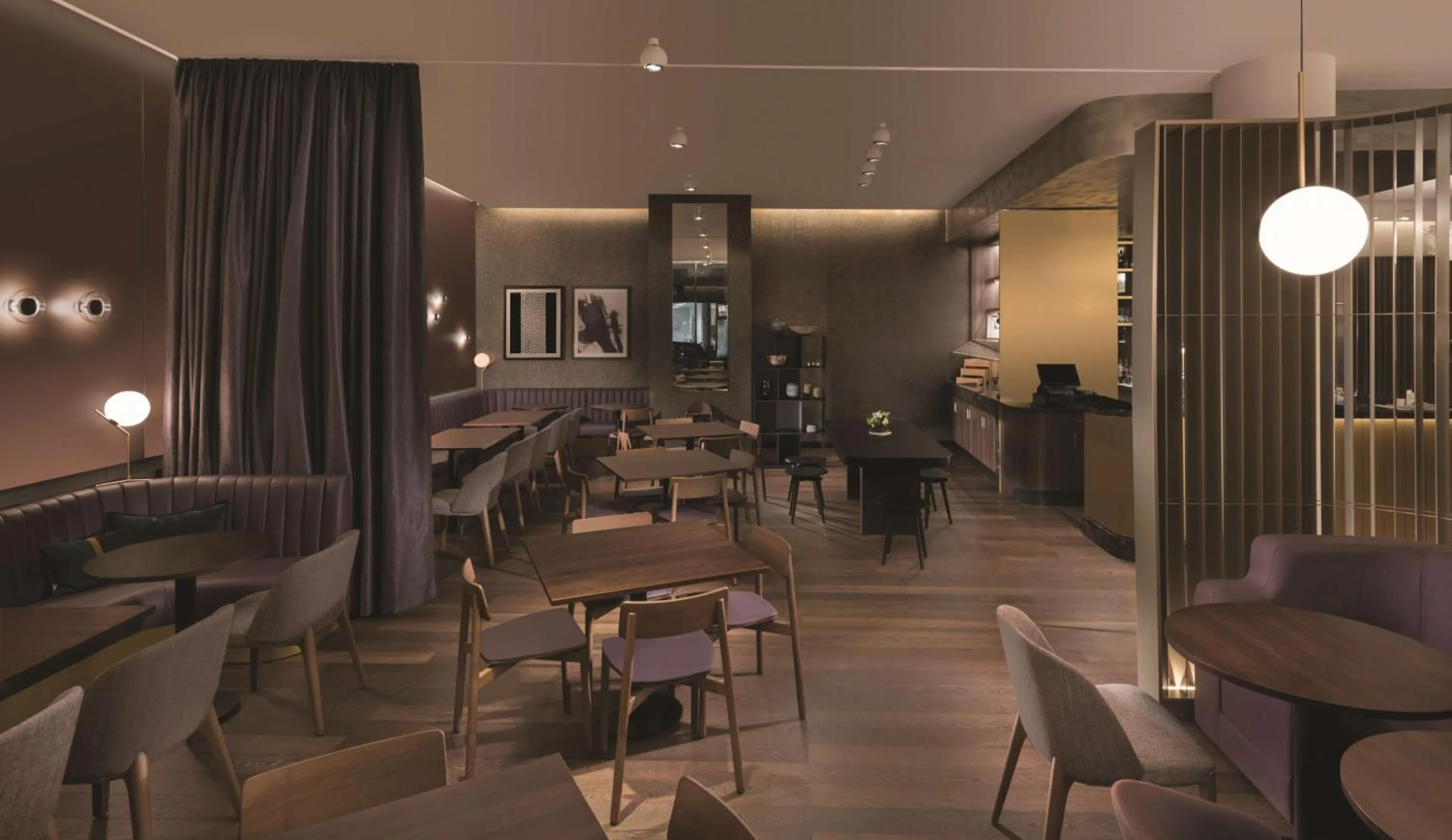 Restaurant/places to eat in Adina Apartment Hotel Nuremberg