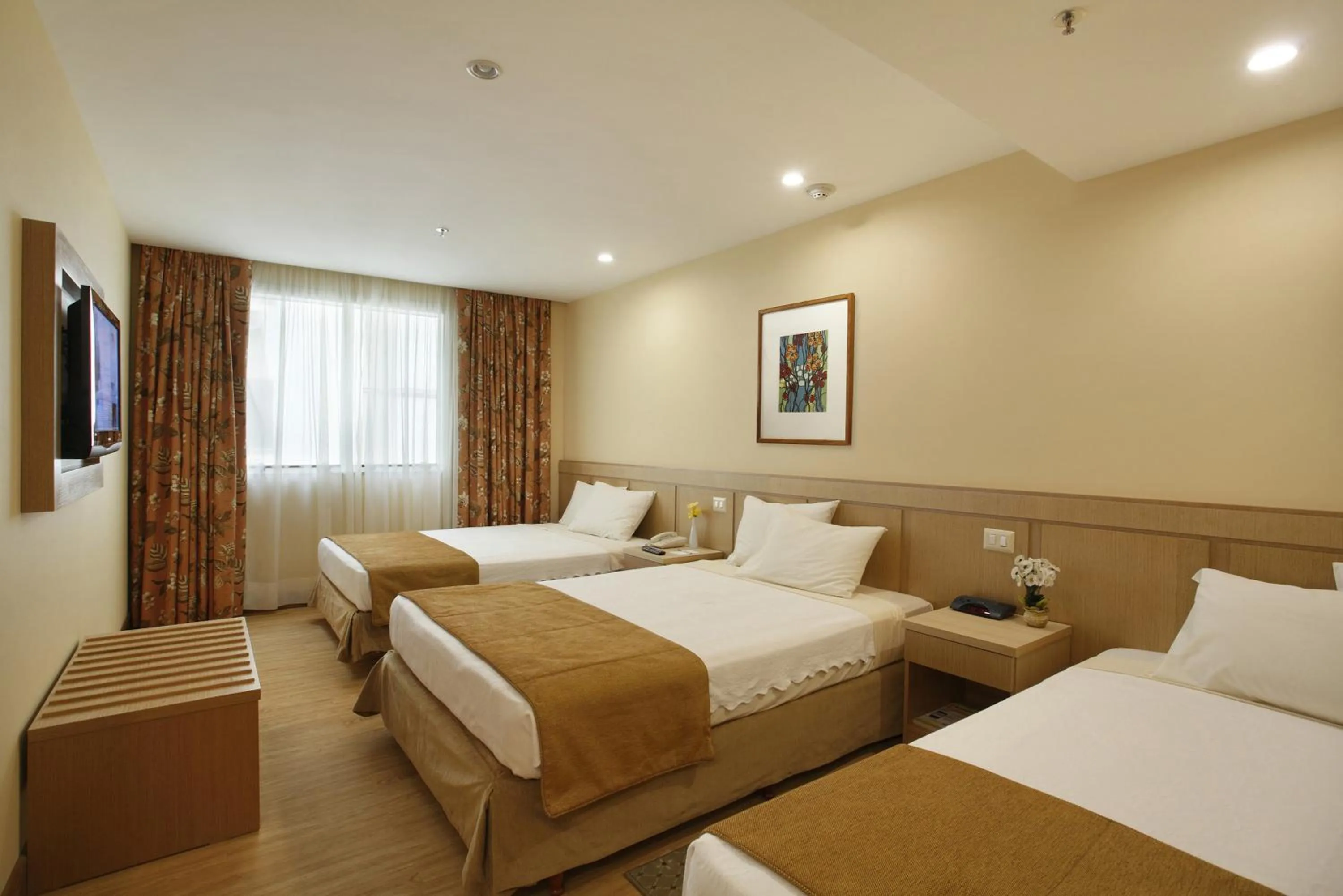 Bed in Windsor Florida Hotel