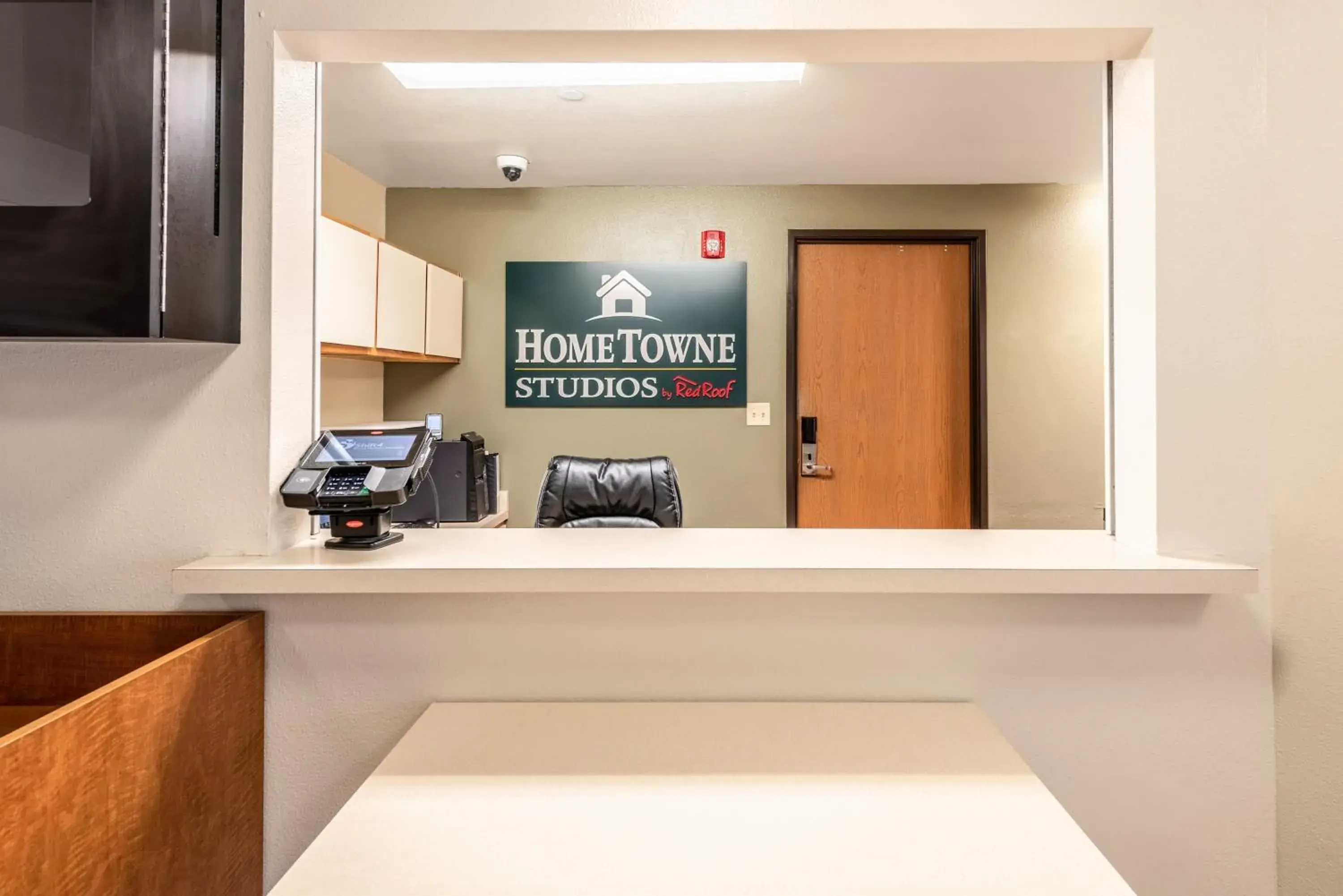 Lobby or reception in HomeTowne Studios by Red Roof Columbus Lobby or reception in HomeTowne Studios by Red Roof Columbus