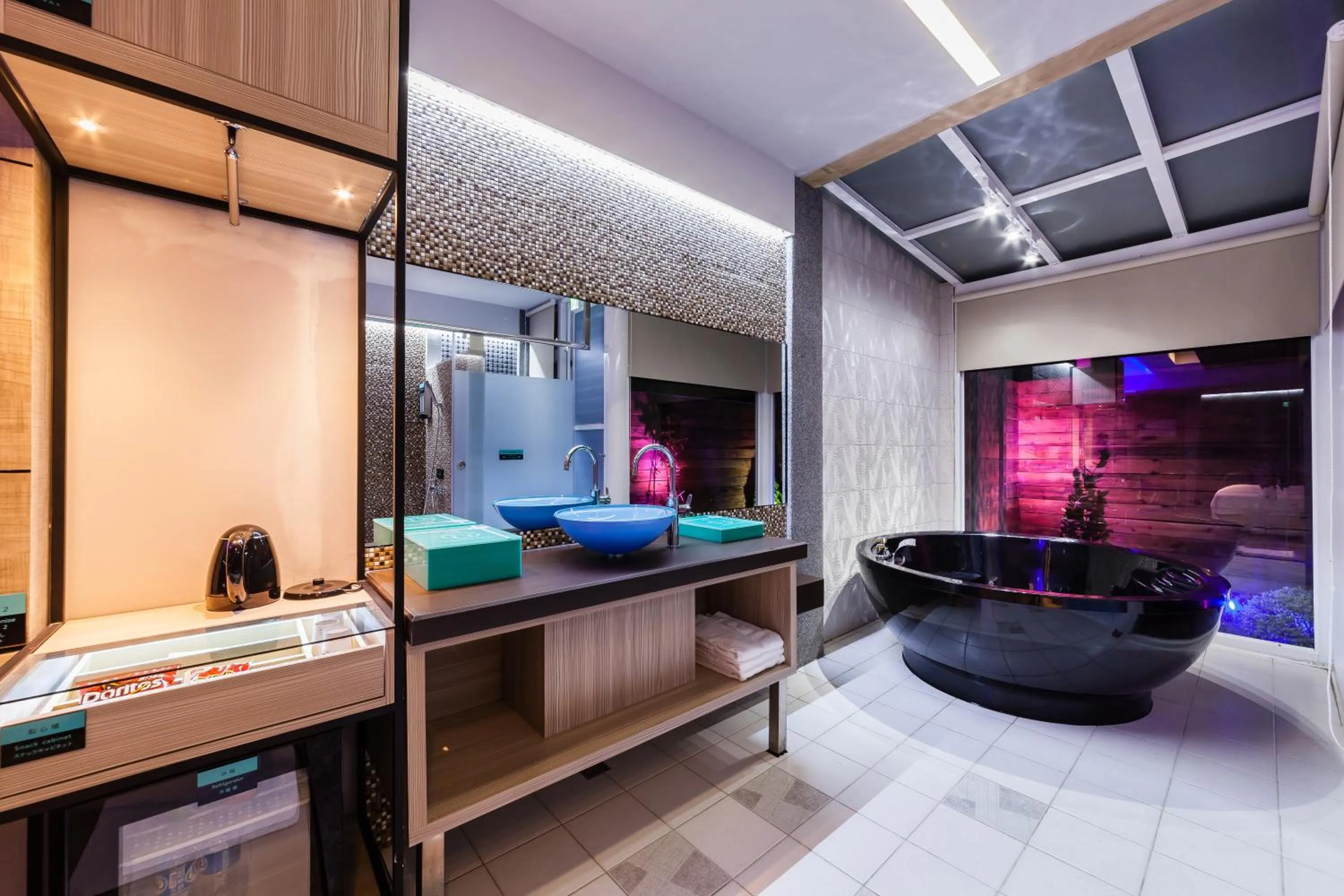 Bathroom in TY Motel