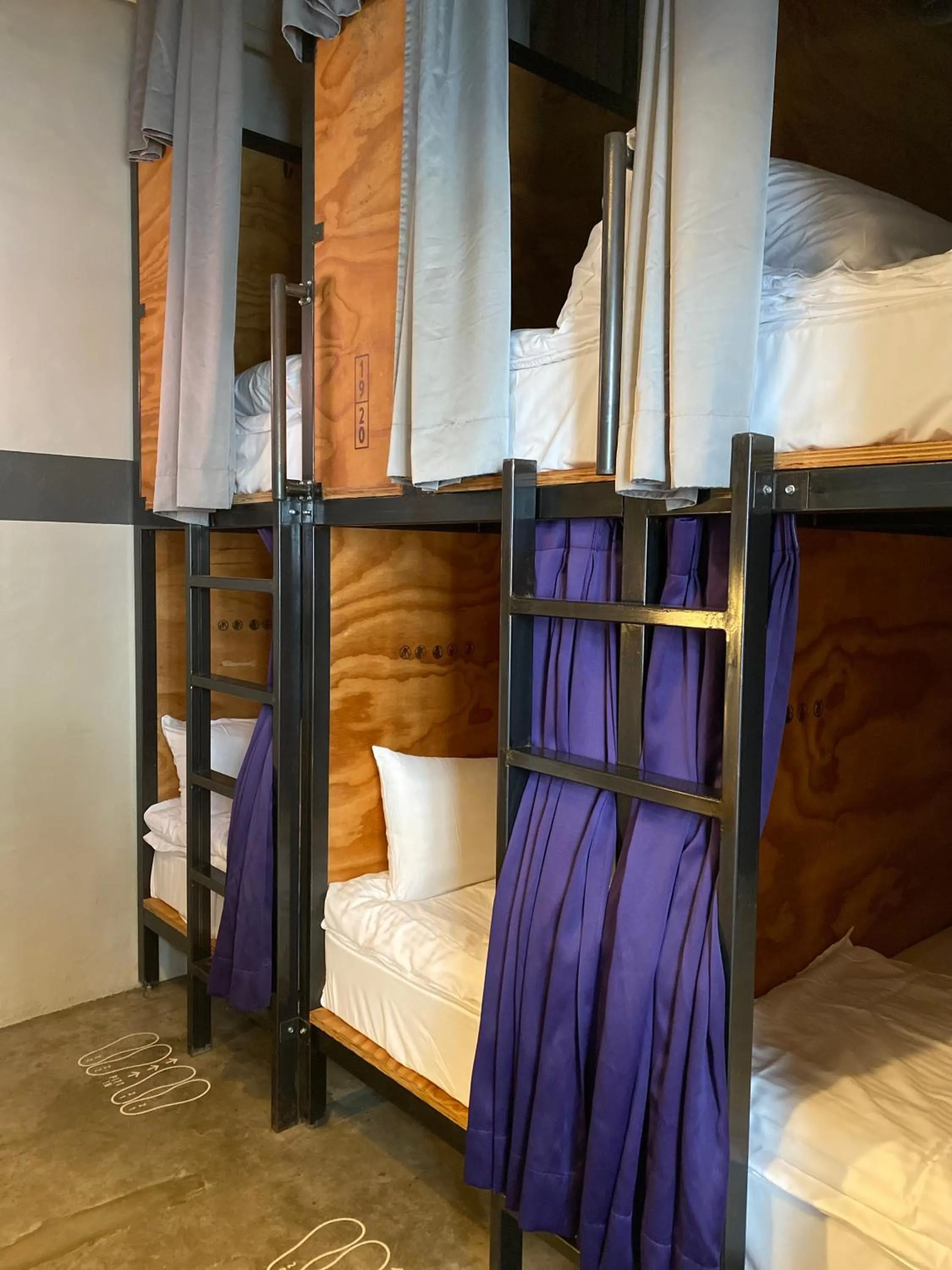 bunk bed, Bed in The Kitchen Hostel Ao