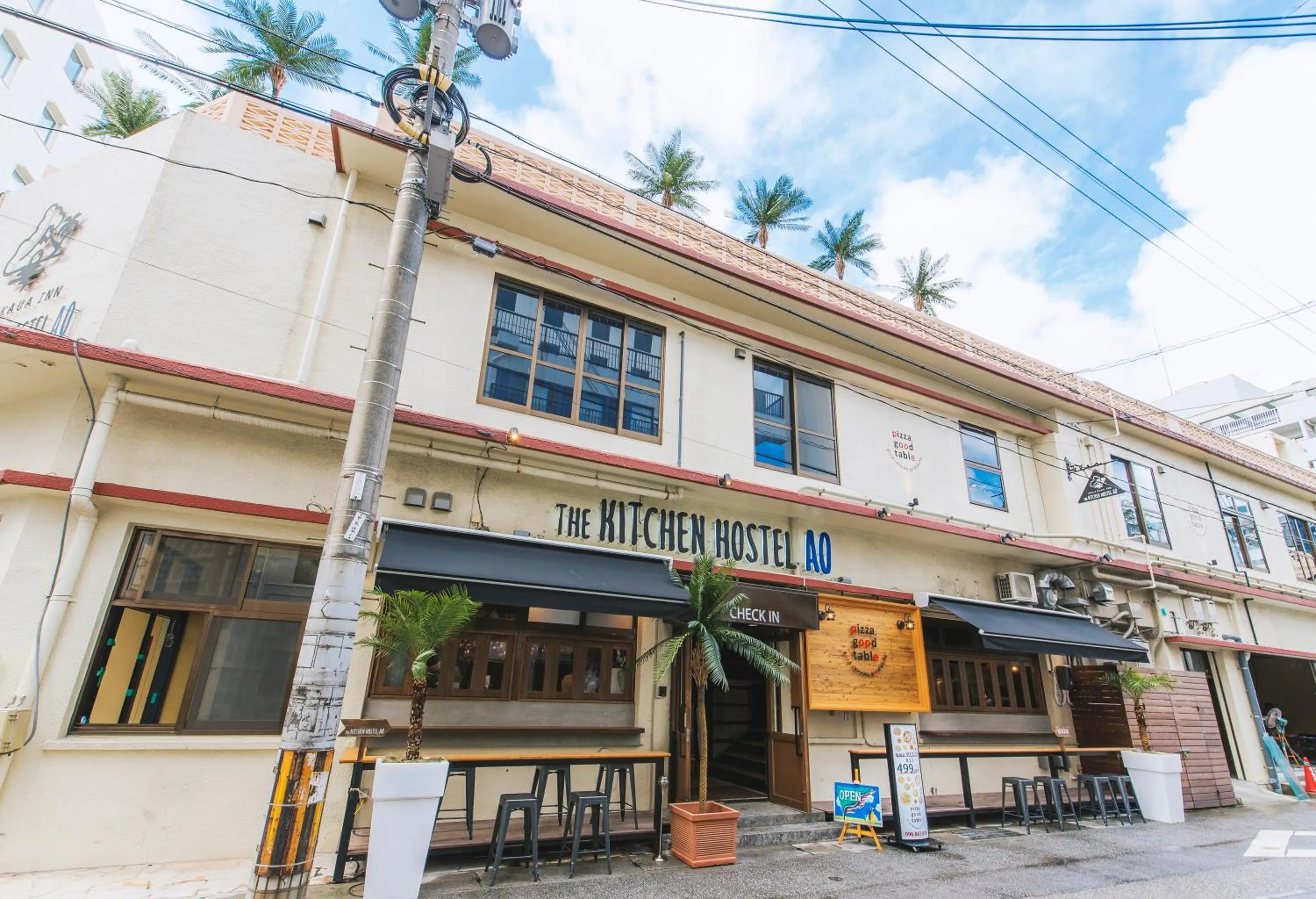 Facade/entrance in The Kitchen Hostel Ao