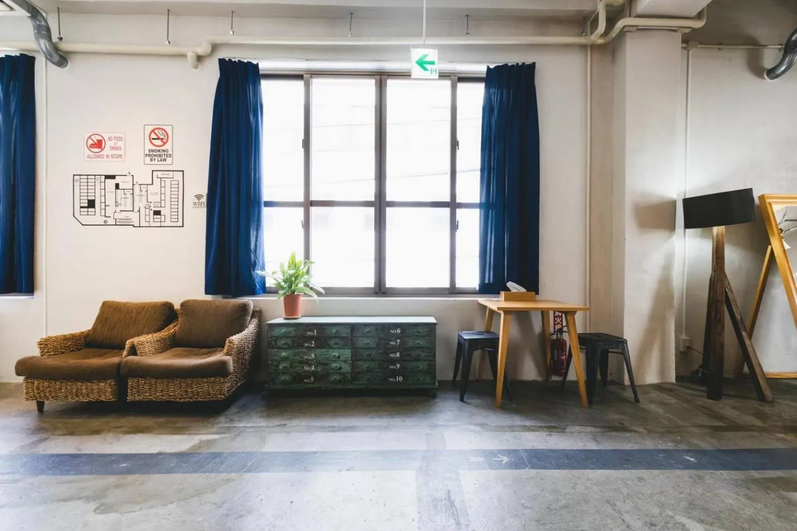 Area and facilities in The Kitchen Hostel Ao