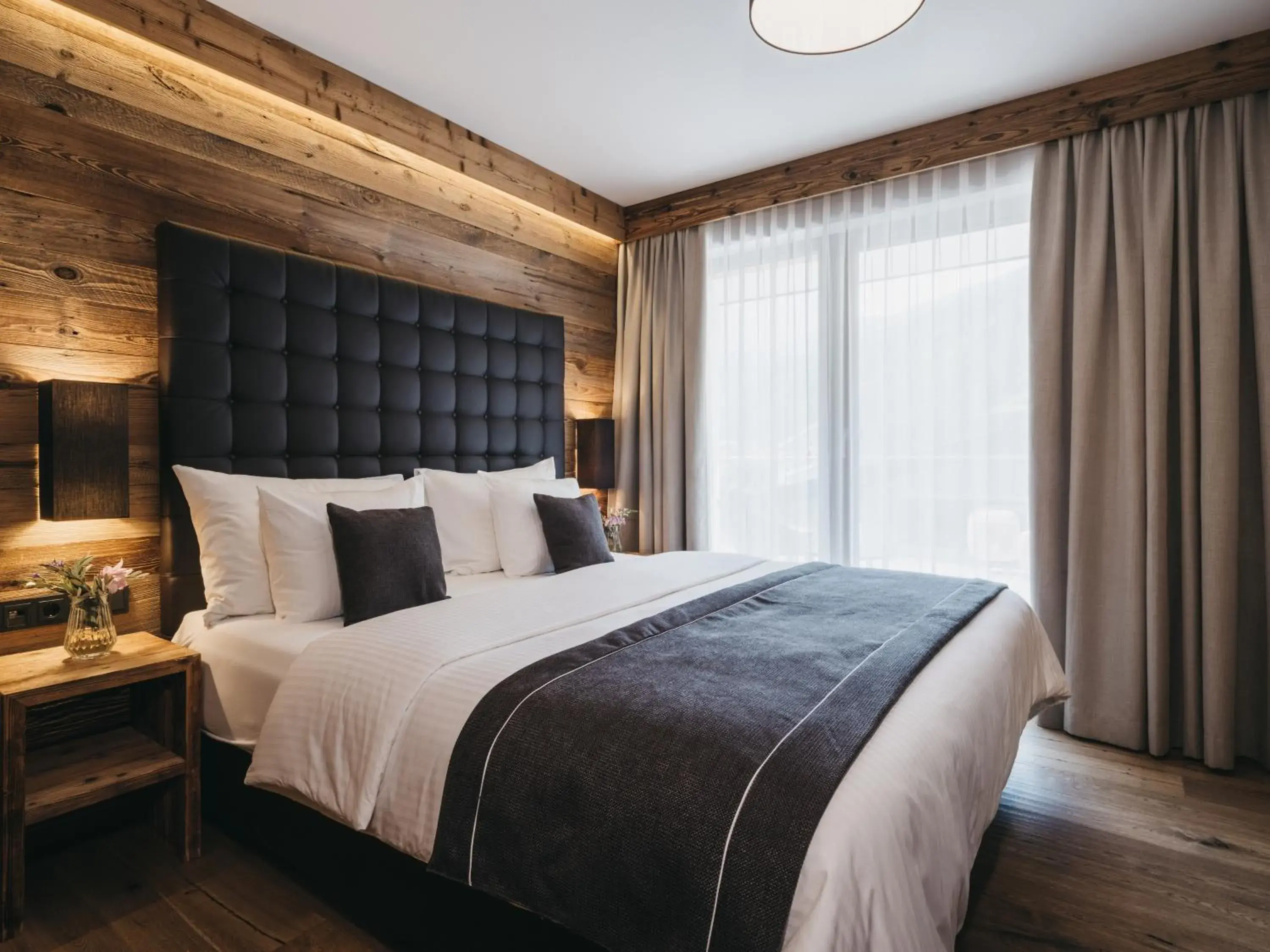 Standard Double Room in VAYA Sölden inkl Ötztal Inside Summer Card Standard Double Room in VAYA Sölden inkl Ötztal Inside Summer Card