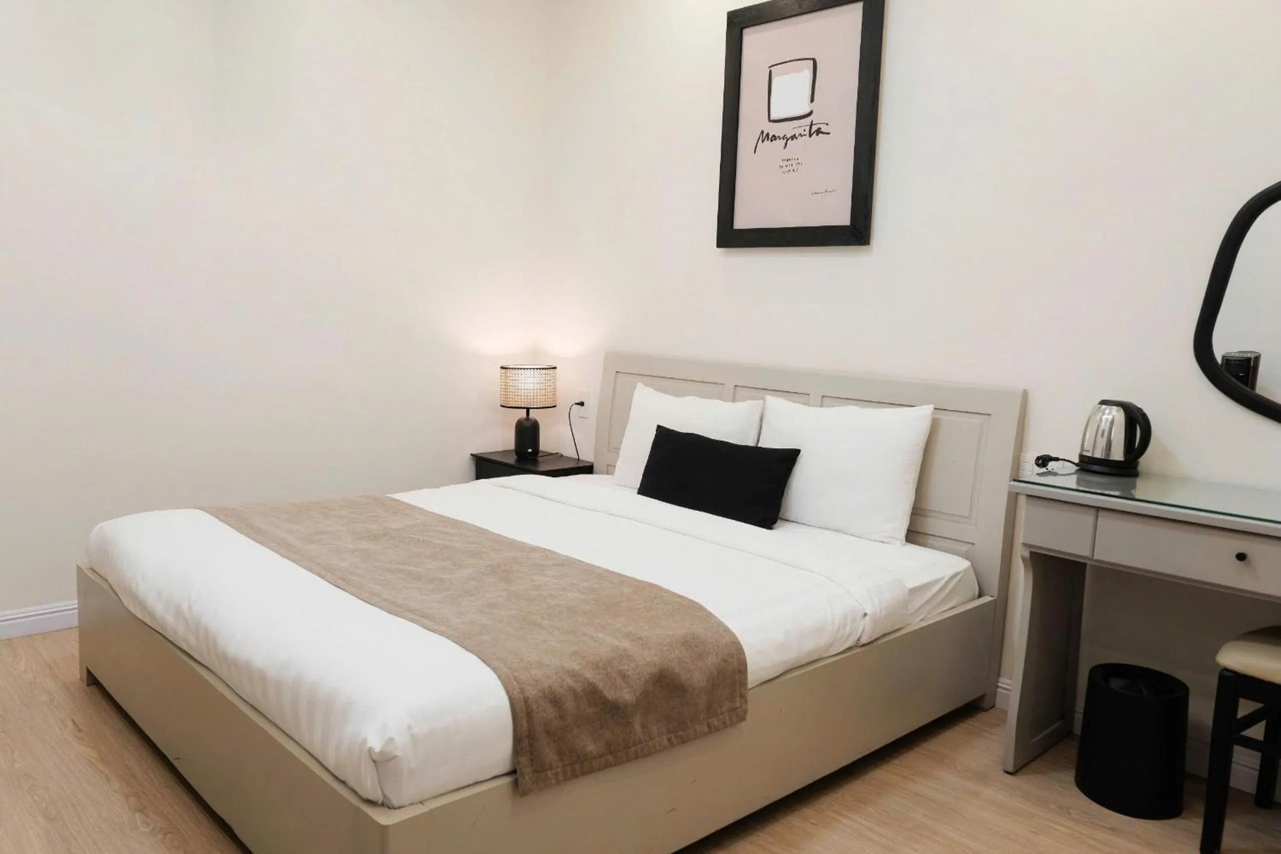 Bed in Ngoc Trai Vang Hotel