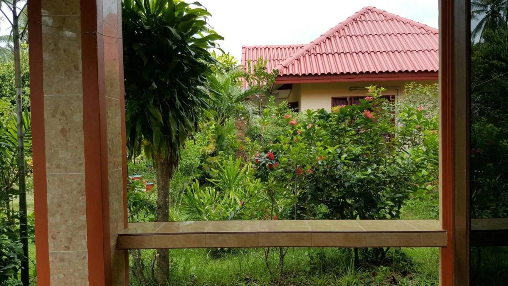 Happy Resort