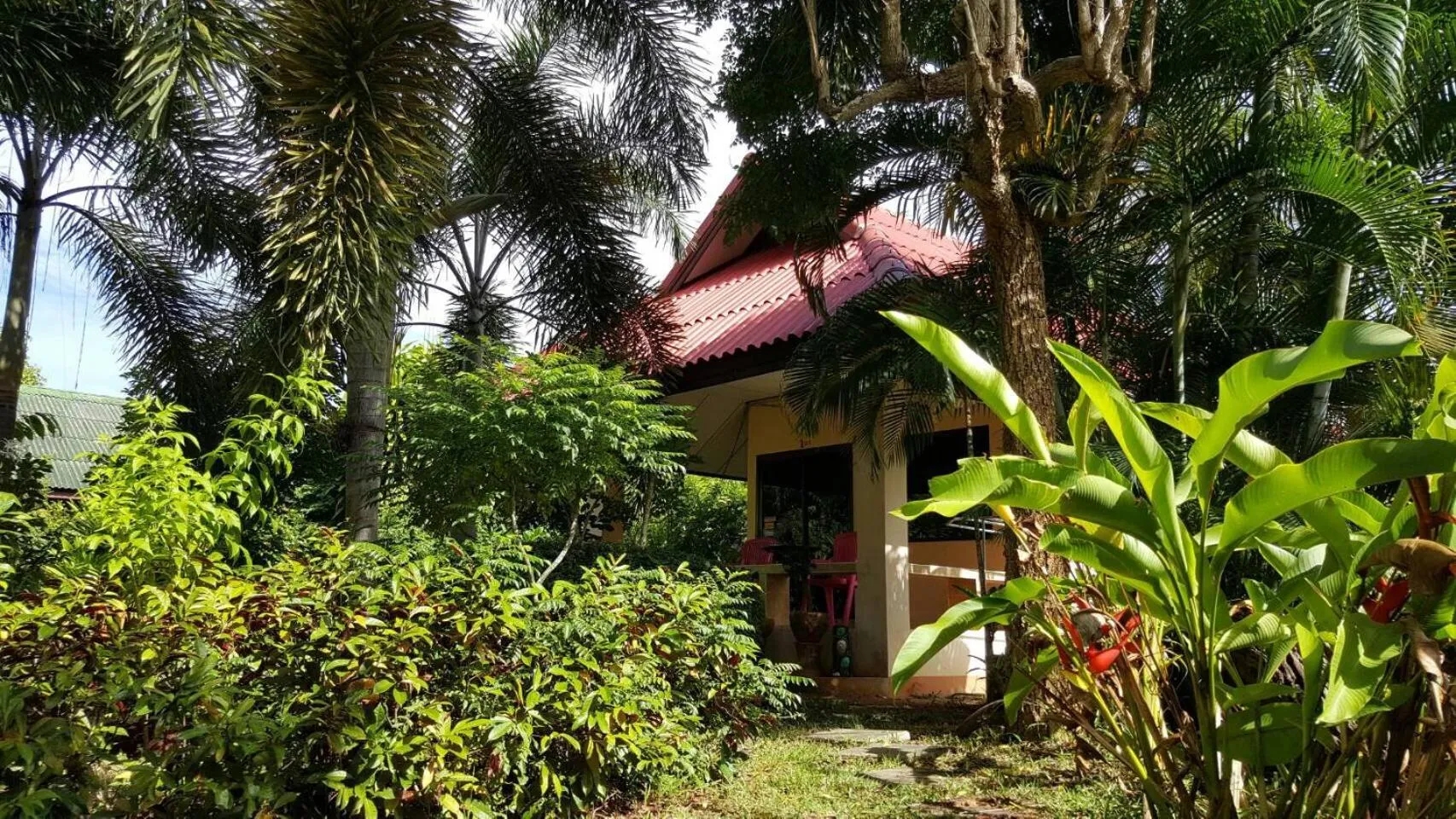 Happy Resort