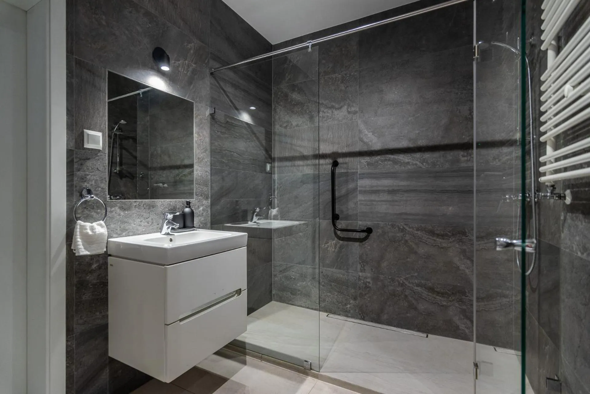 Bathroom in City Lights Apartments