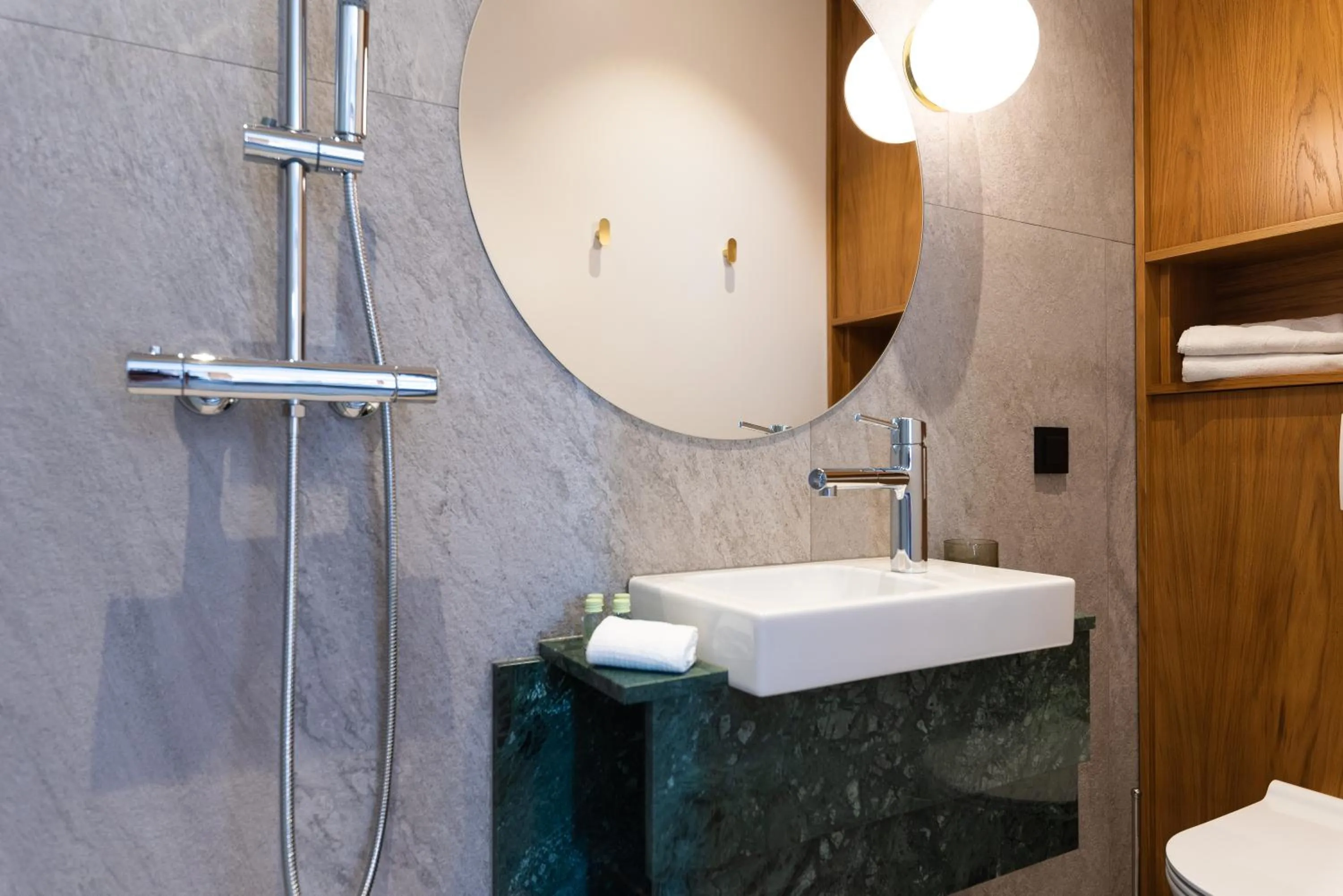 Bathroom in City Lights Apartments