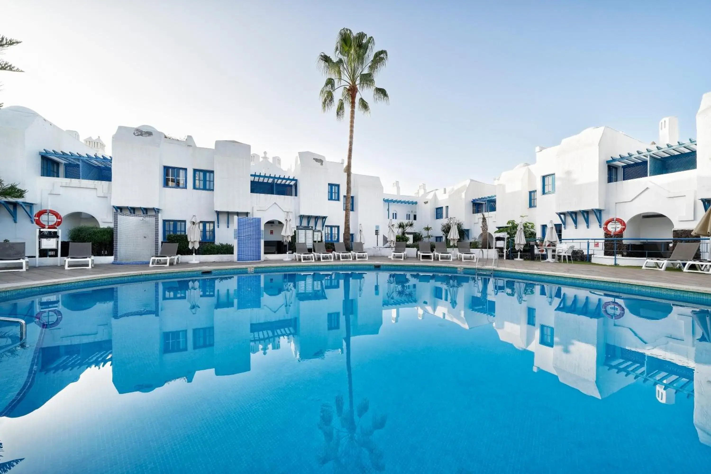 Swimming pool in LABRANDA Bahía Fañabé & Villas Swimming pool in LABRANDA Bahía Fañabé & Villas