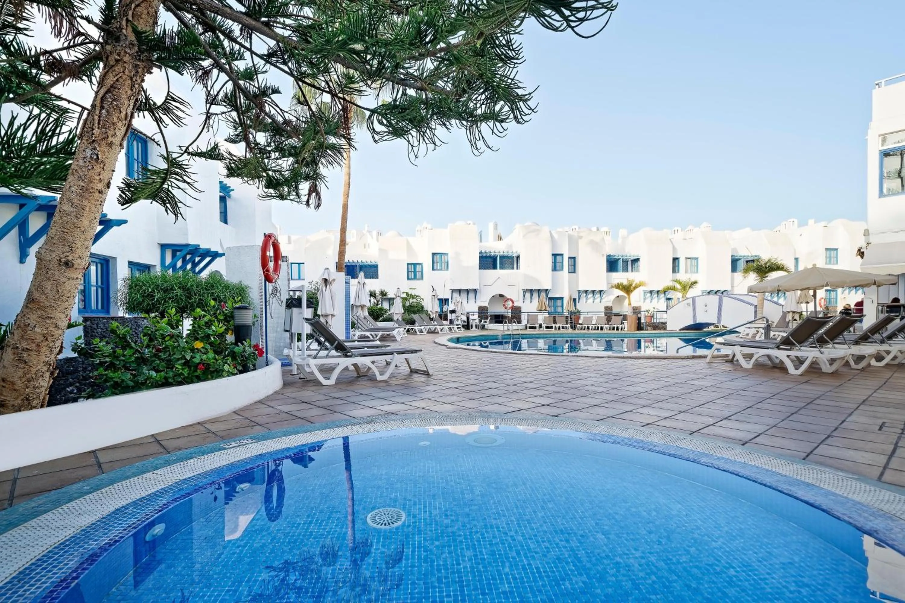 Swimming pool in LABRANDA Bahía Fañabé & Villas
