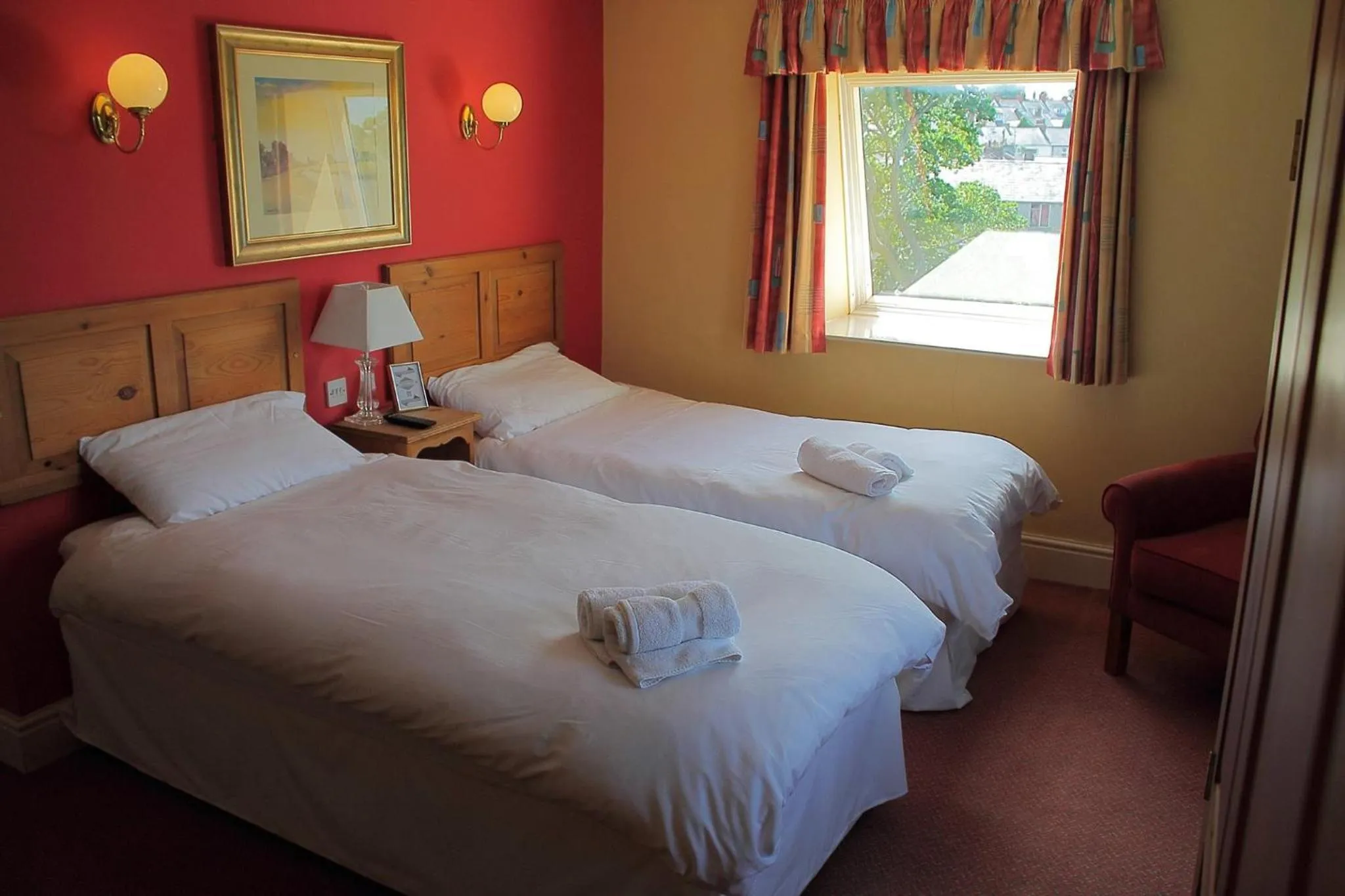 Bed in The Menai Hotel and Bar