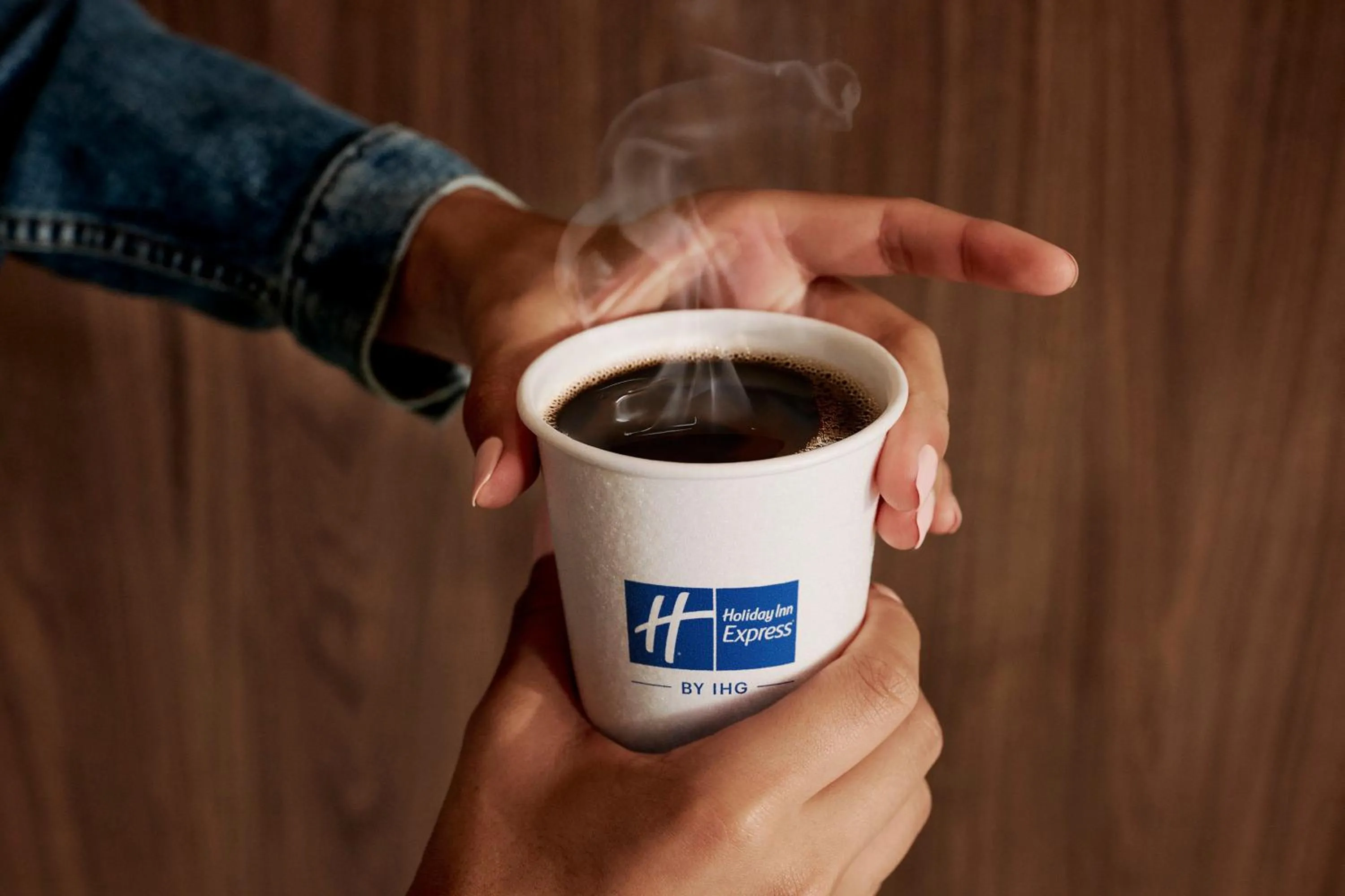 Breakfast in Holiday Inn Express & Suites Covington by IHG