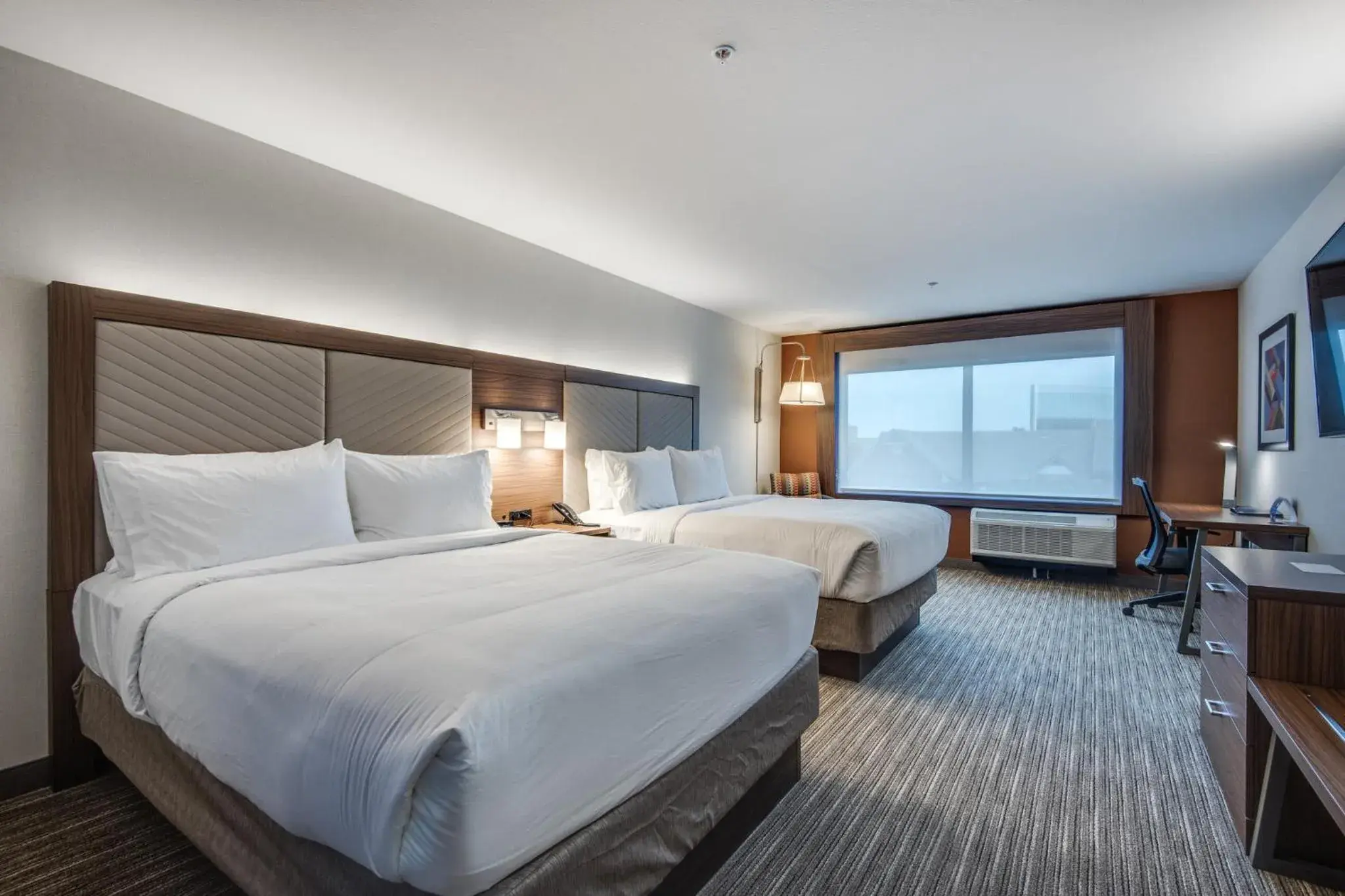 Standard Room with Two Queen Beds in Holiday Inn Express & Suites Dallas North - Addison by IHG Standard Room with Two Queen Beds in Holiday Inn Express & Suites Dallas North - Addison by IHG