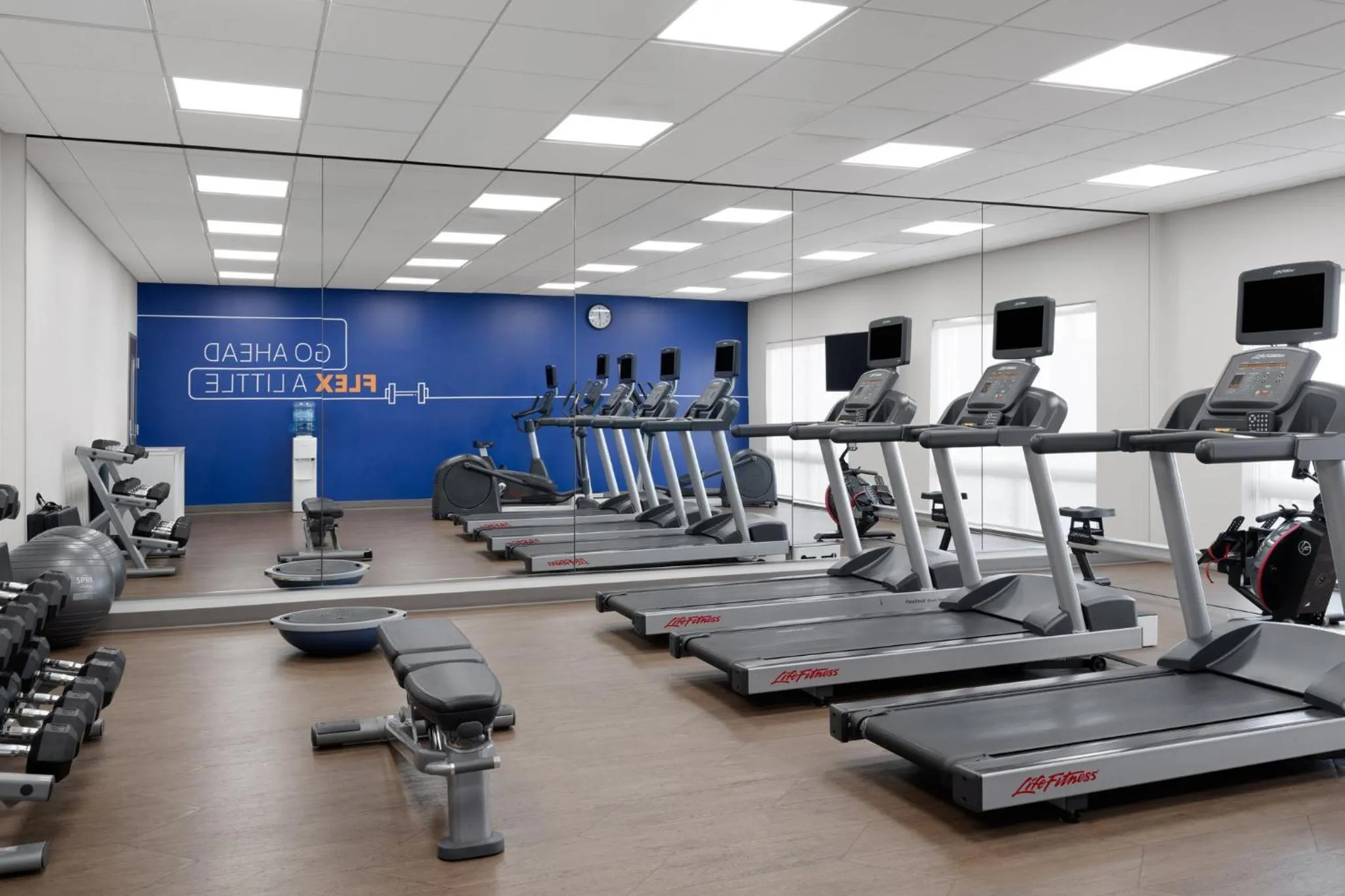 Fitness centre/facilities in Holiday Inn Express & Suites West Memphis by IHG