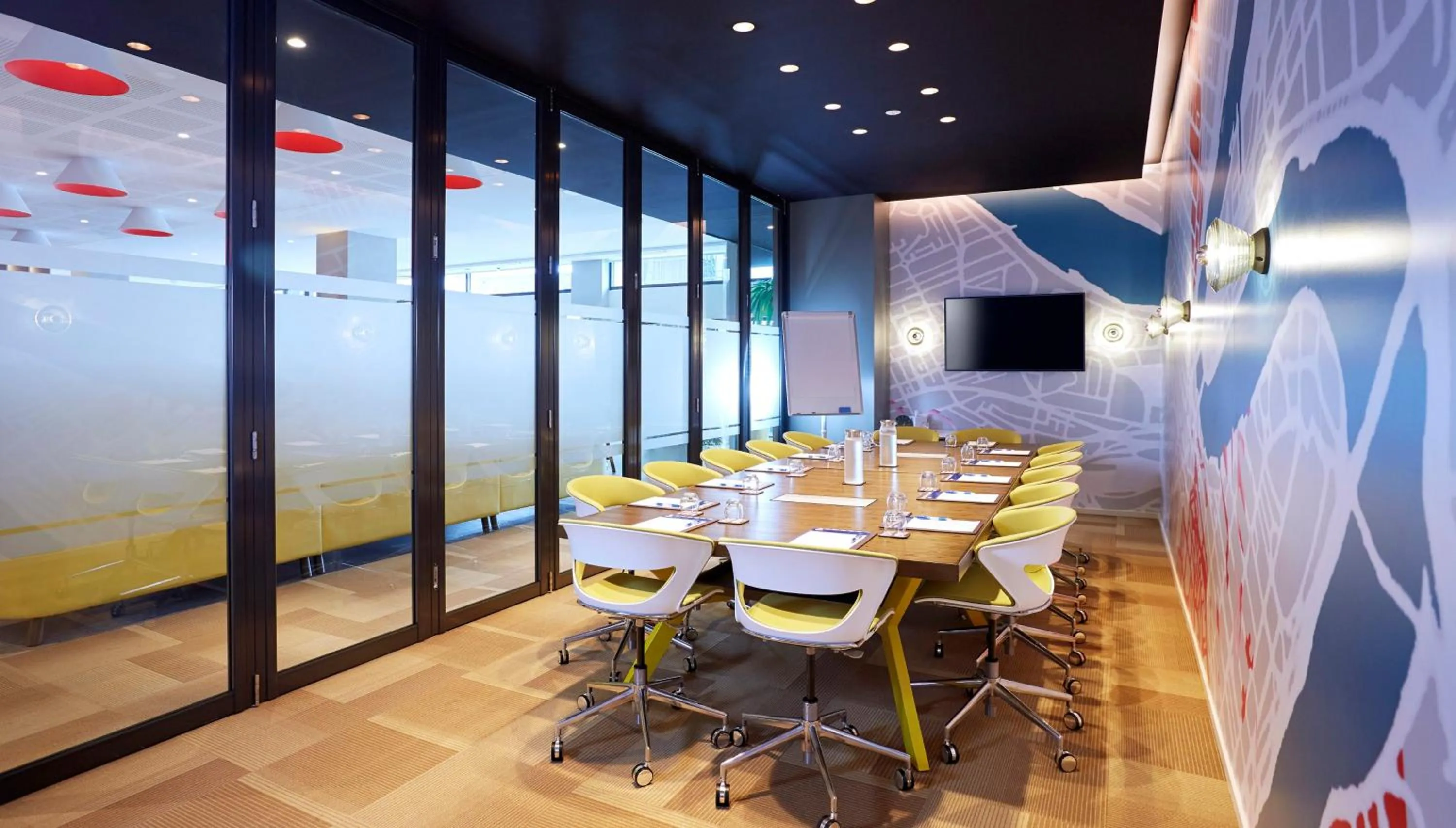 Meeting/conference room in Holiday Inn Express Brisbane Central by IHG