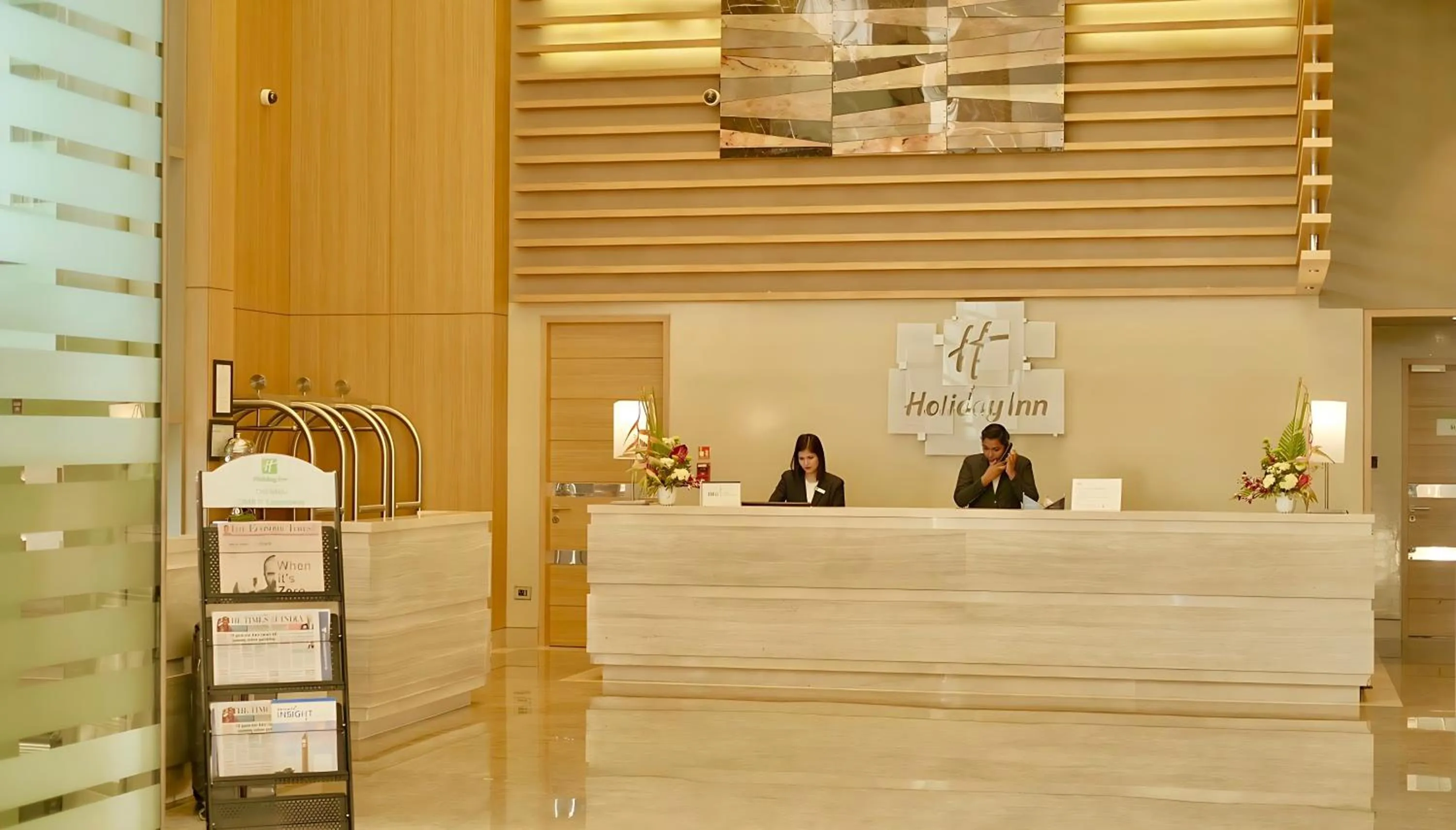 Lobby or reception in Holiday Inn Chennai OMR IT Expressway by IHG