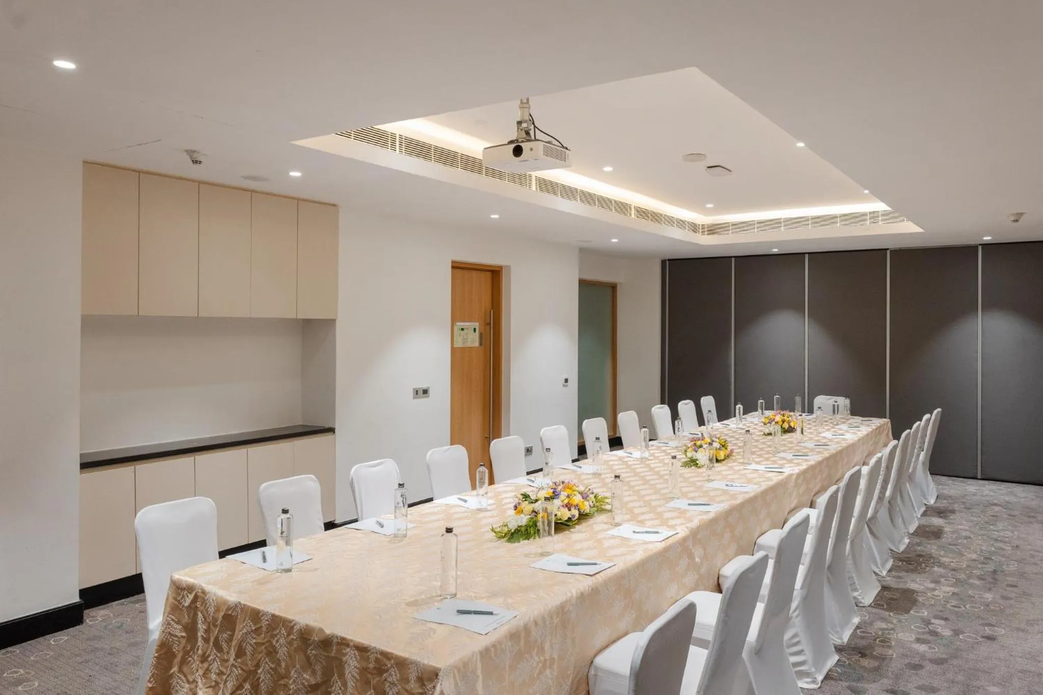 Meeting/conference room in Holiday Inn Chennai OMR IT Expressway by IHG