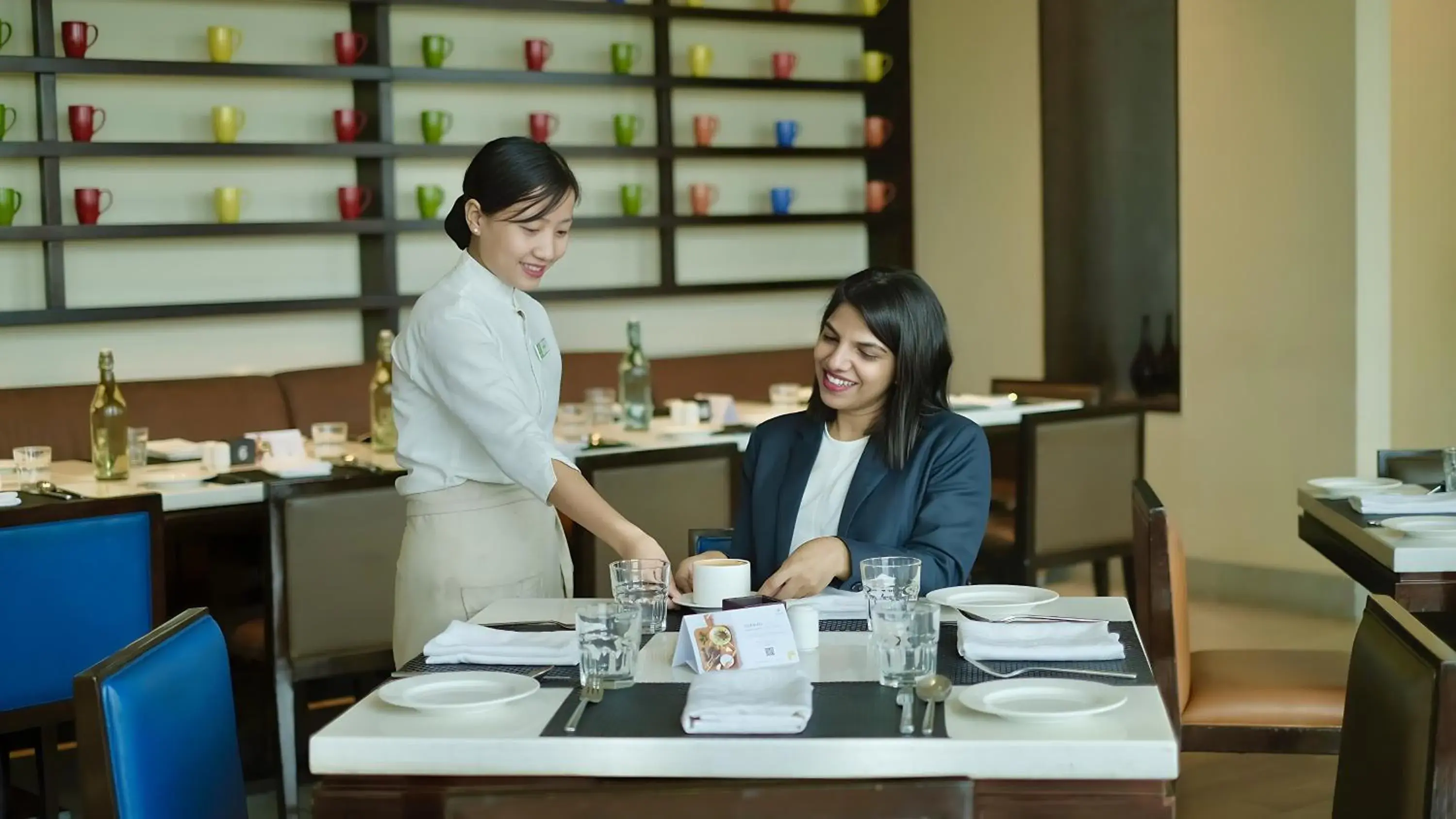 Restaurant/places to eat in Holiday Inn Chennai OMR IT Expressway by IHG Restaurant/places to eat in Holiday Inn Chennai OMR IT Expressway by IHG