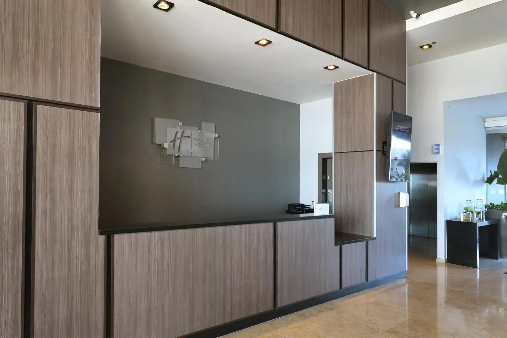 Property building in Holiday Inn Resort Mazatlan by IHG Property building in Holiday Inn Resort Mazatlan by IHG