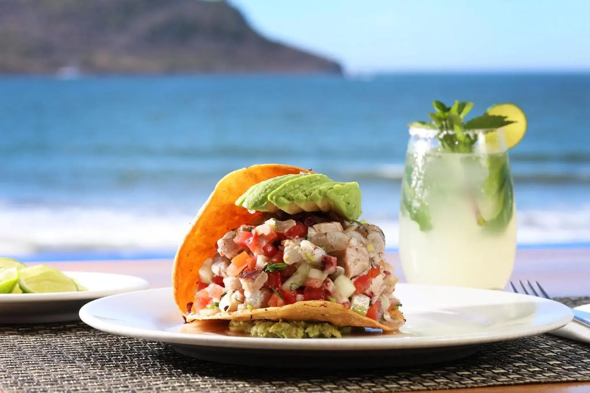 Restaurant/places to eat in Holiday Inn Resort Mazatlan by IHG Restaurant/places to eat in Holiday Inn Resort Mazatlan by IHG